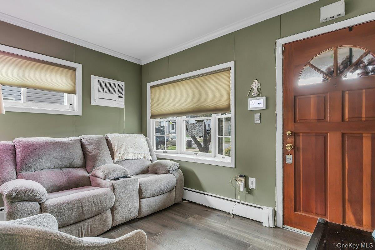 7 Eve Lane – For Sale photo 3