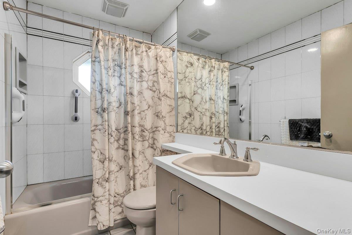 7 Eve Lane – For Sale photo 24