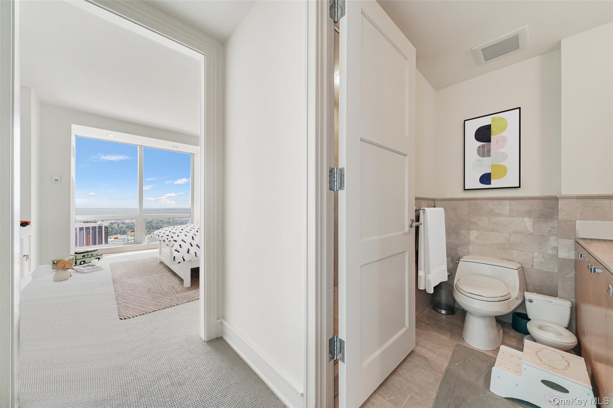 1 Renaissance Square – For Rent photo 22