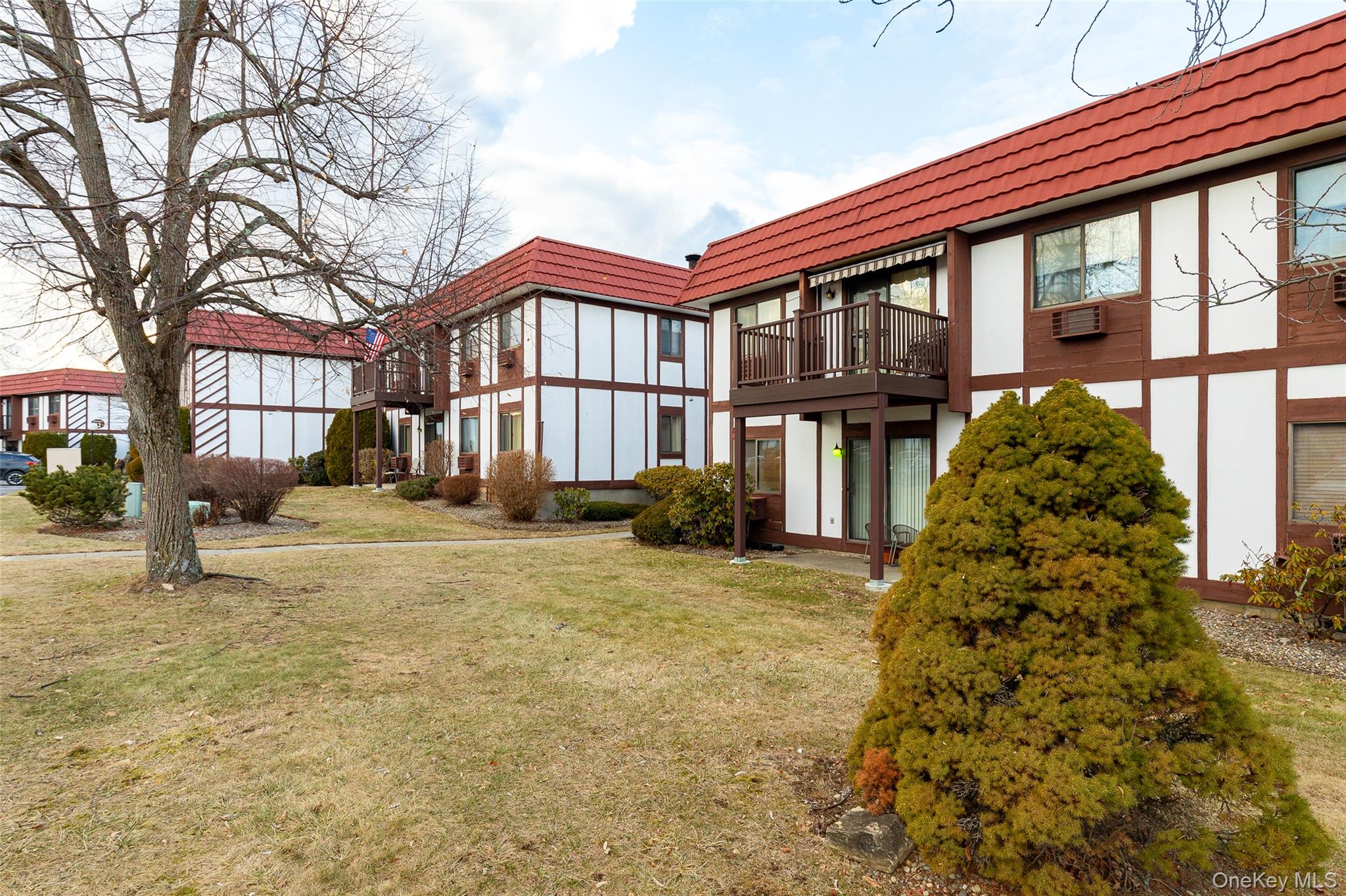 10 Skyline Drive, Unit 10 photo 2