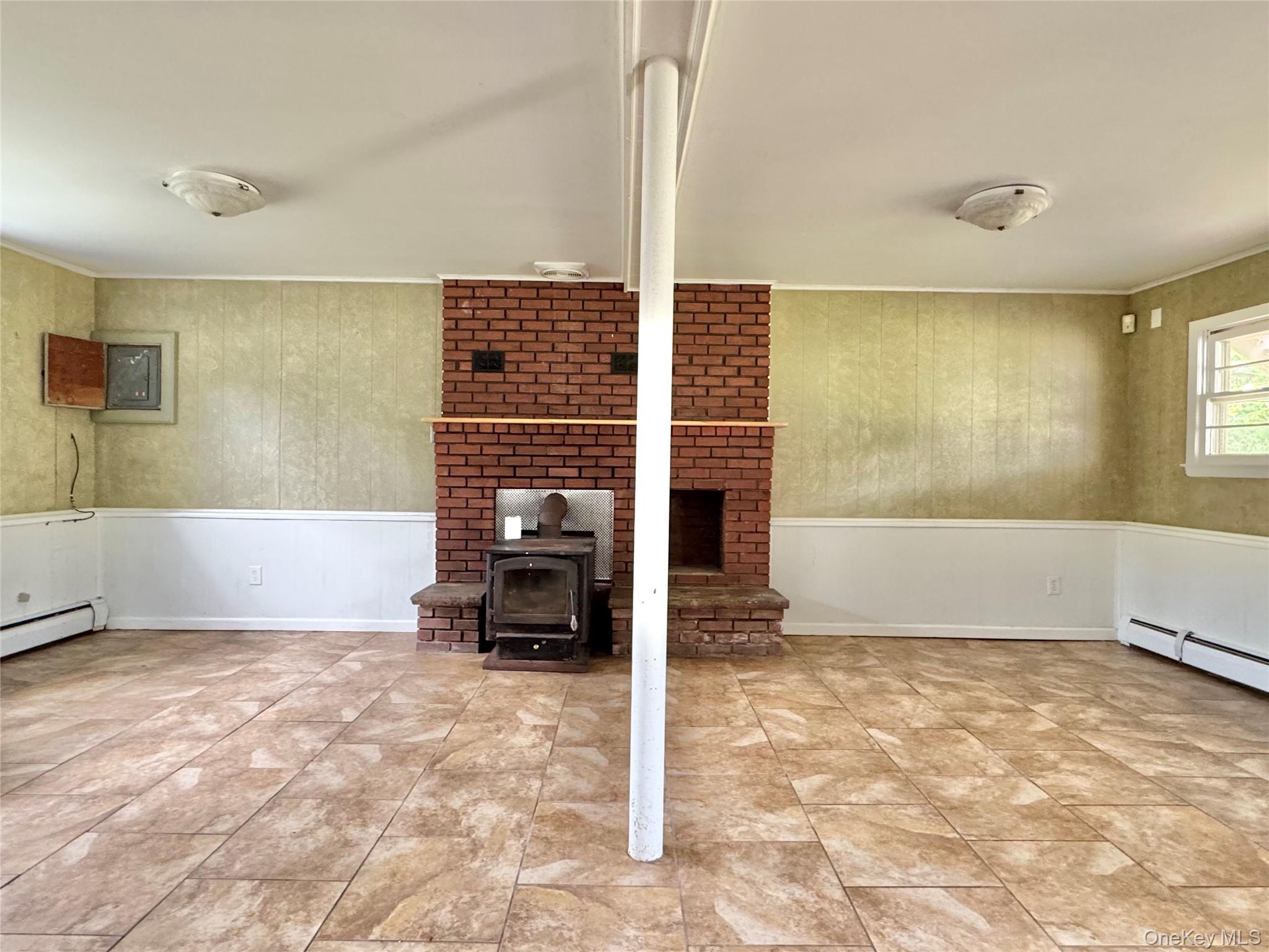 42 Merriewold Lane N – For Rent photo 12