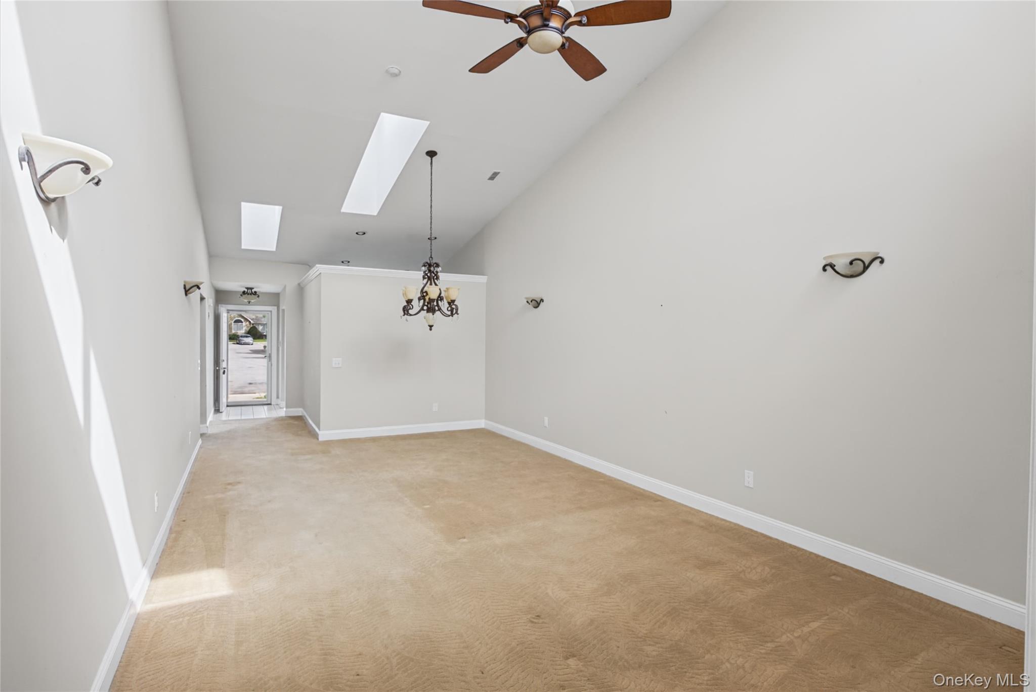 65 Eric Drive – For Sale photo 17