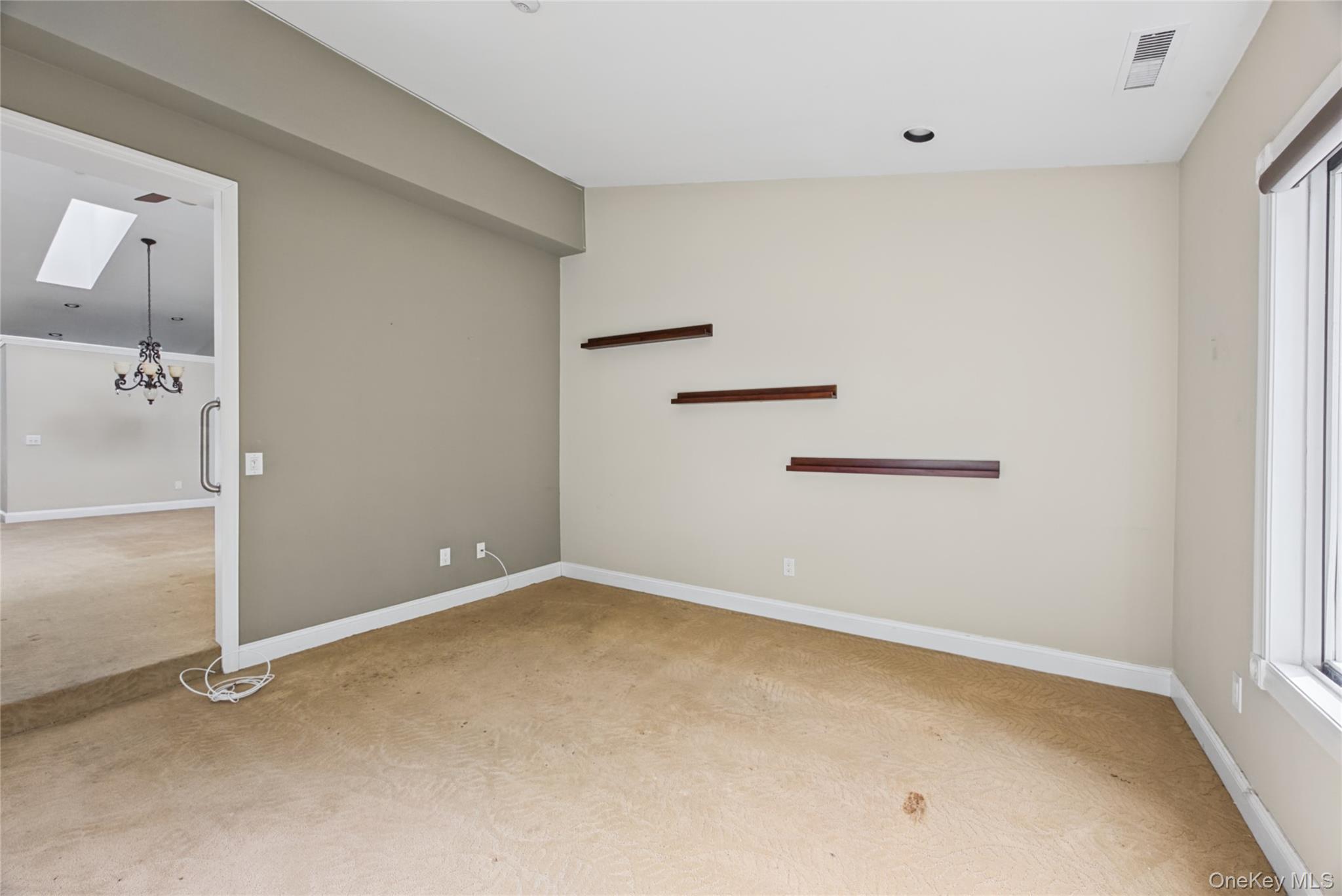 65 Eric Drive – For Sale photo 20