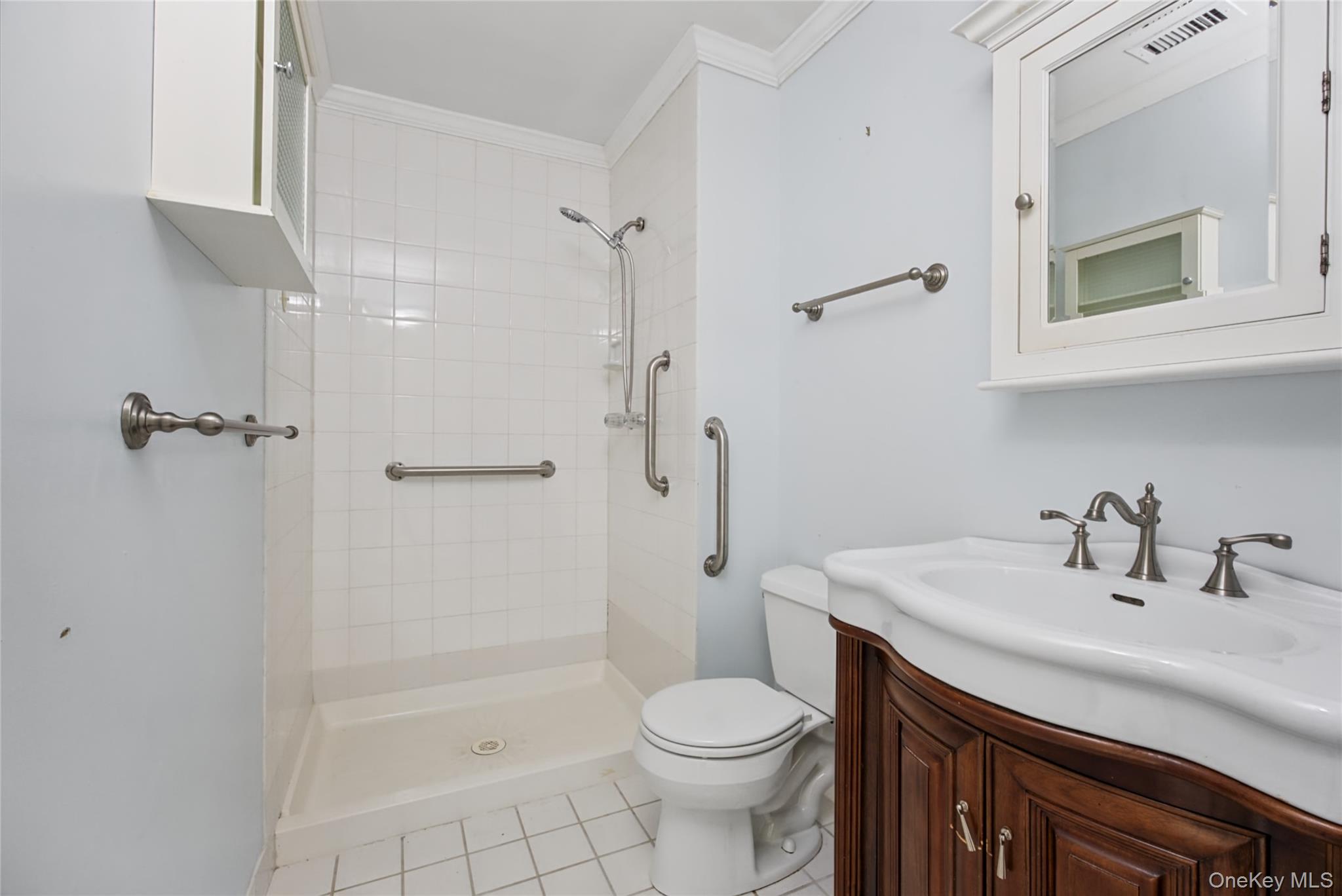 65 Eric Drive – For Sale photo 25