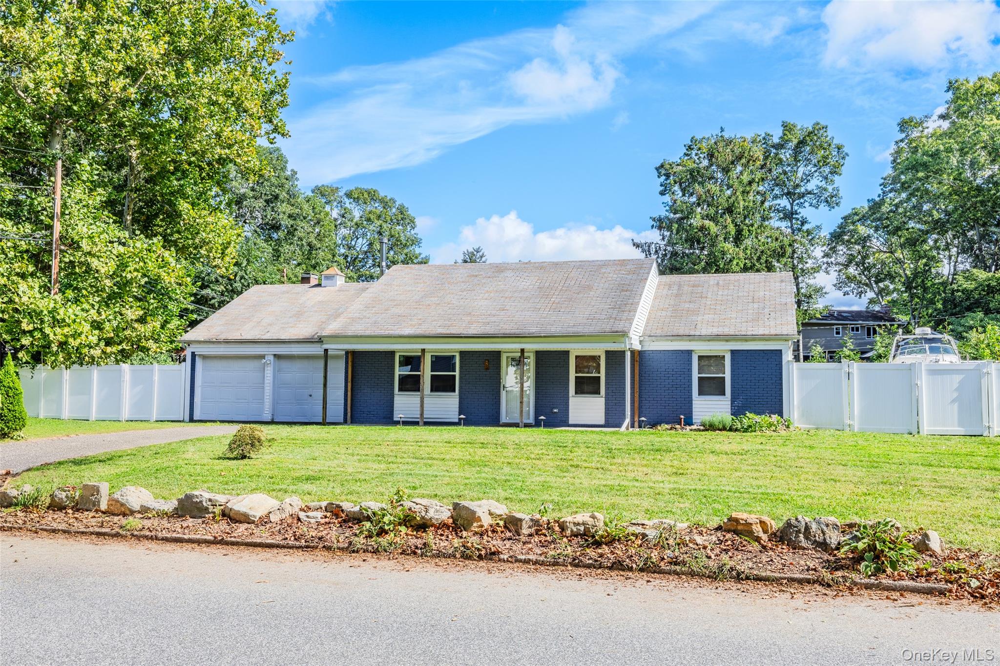 23 Wedgewood Drive – For Sale