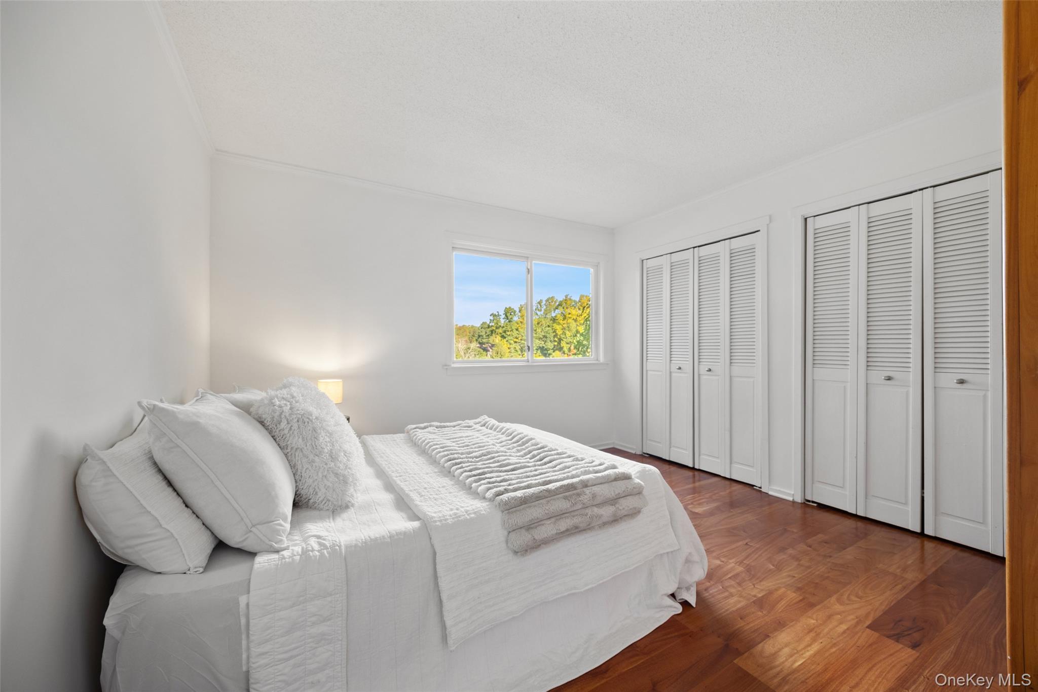 621 Heritage Hills, Unit B photo 19