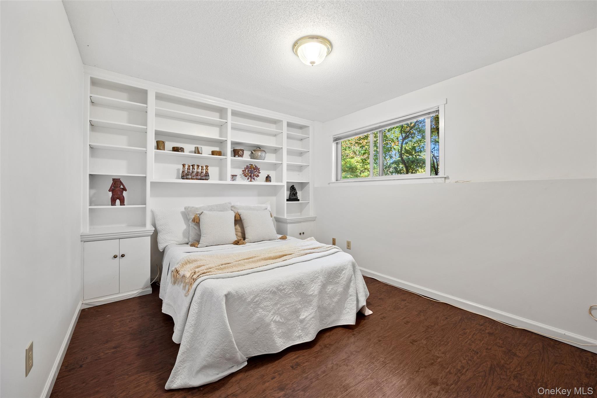 621 Heritage Hills, Unit B photo 23