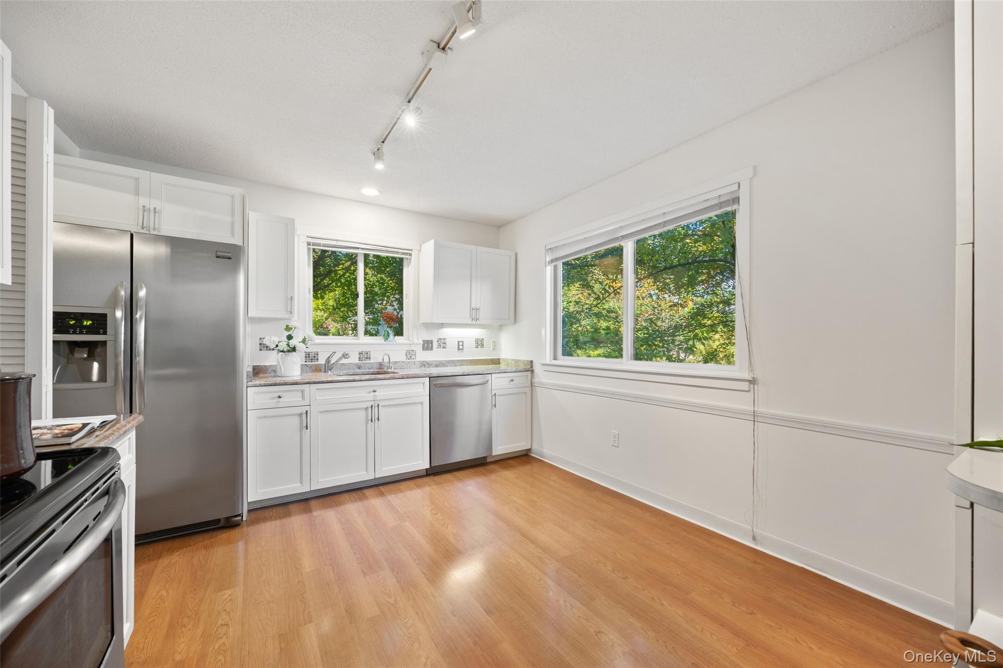 621 Heritage Hills, Unit B photo 12