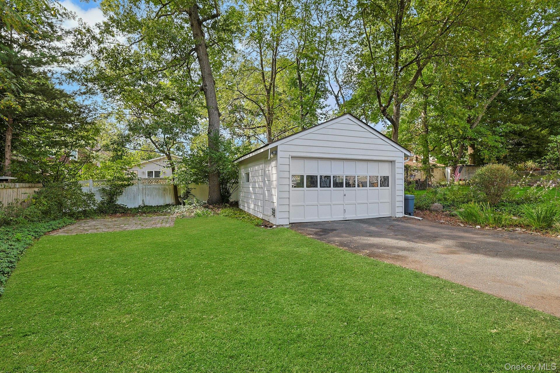 51 Roosevelt Street – For Sale photo 30