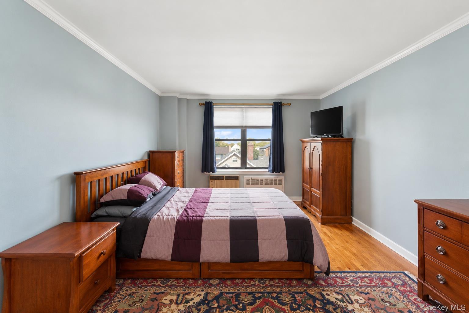 333 E Broadway, Unit 2K photo 8