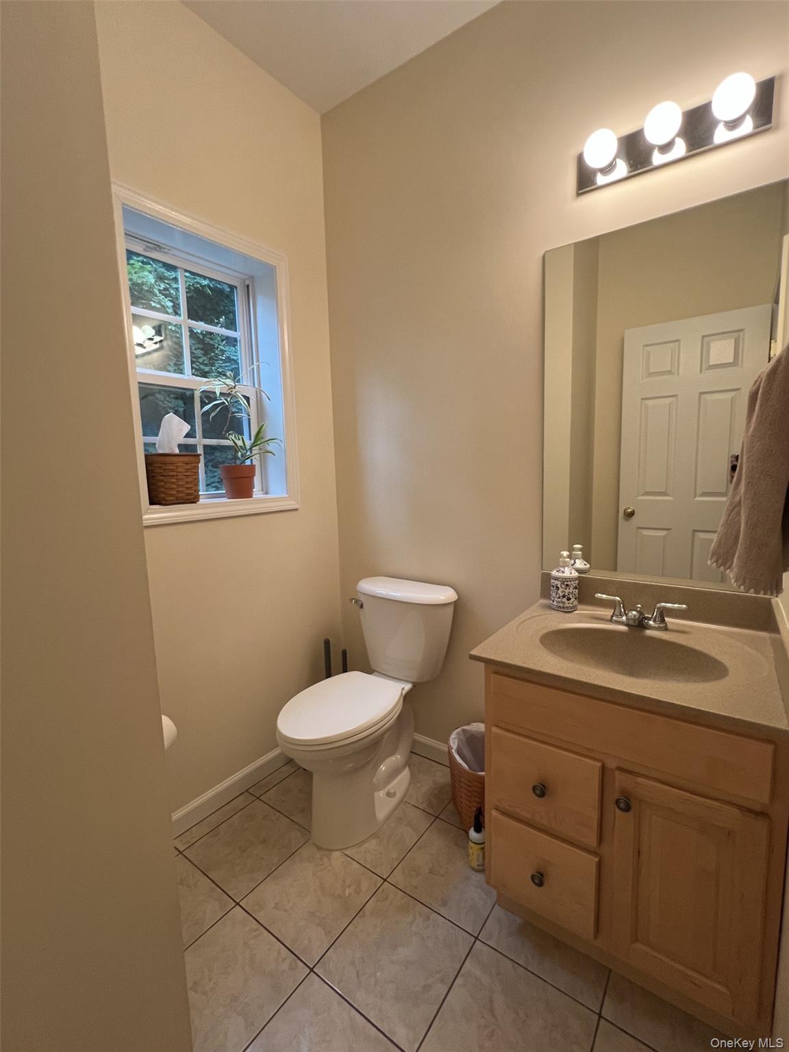 2 Seeley Bull Street – For Sale photo 9