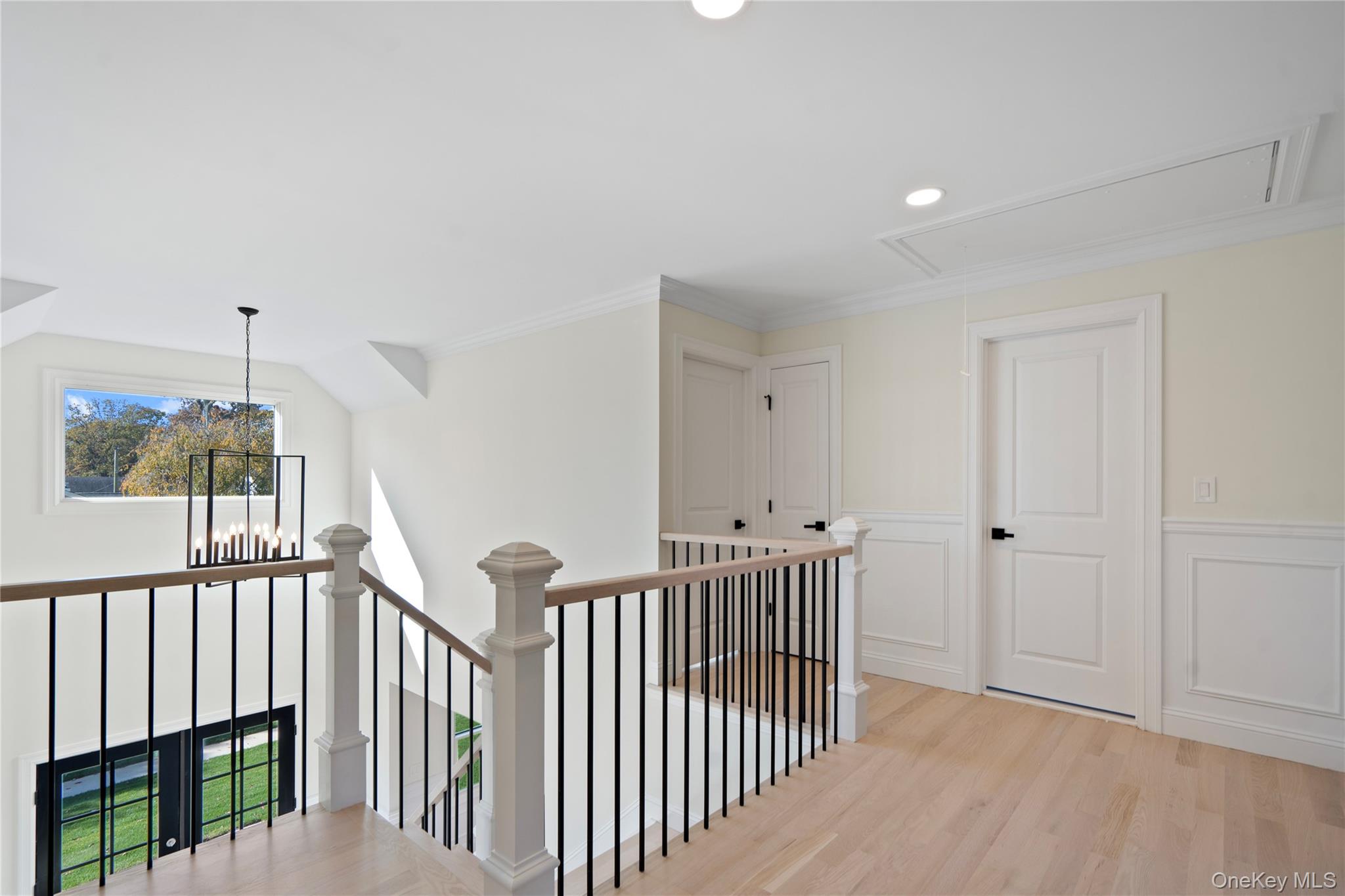 7 Otsego Place – For Sale photo 9
