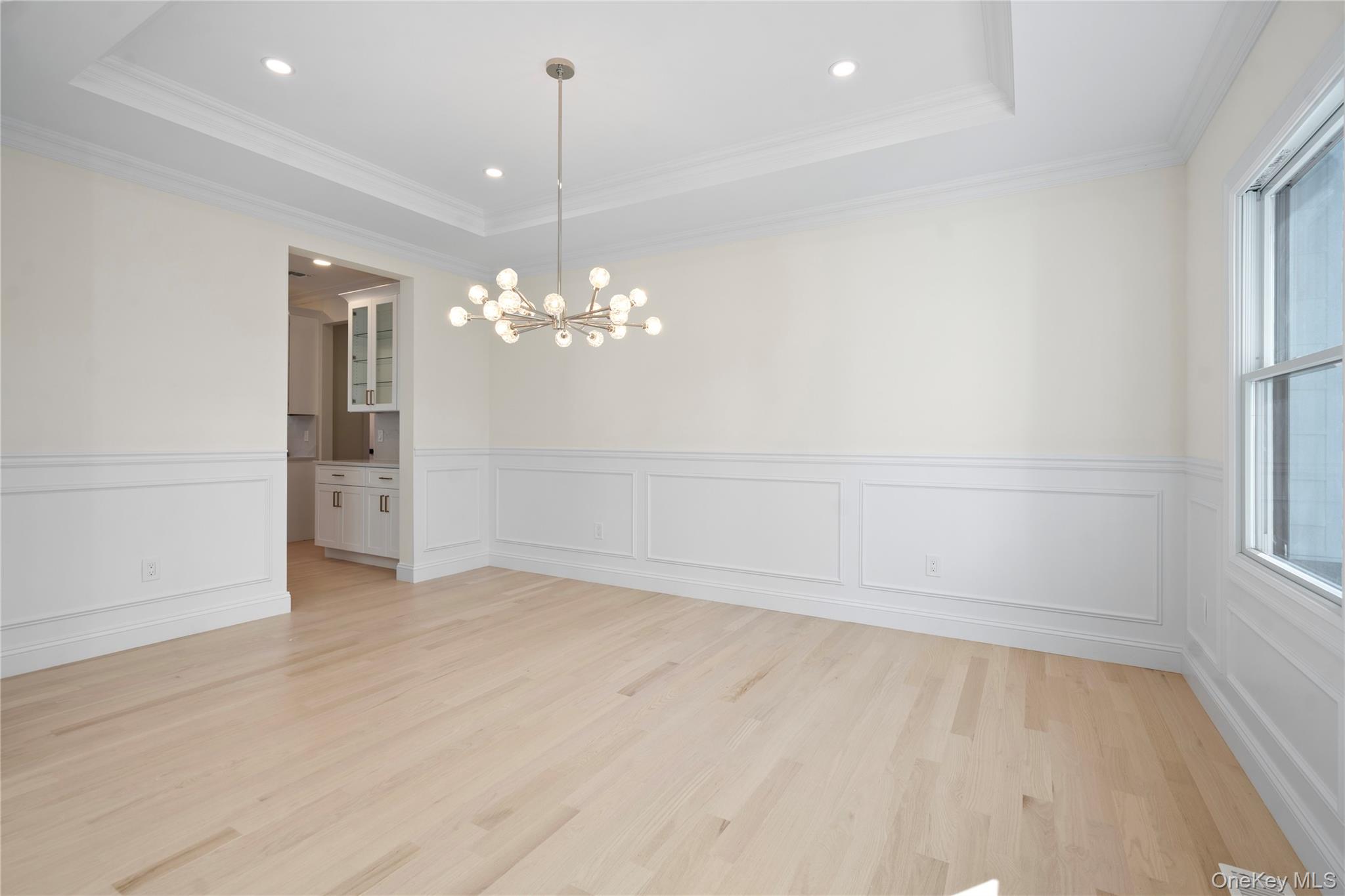 7 Otsego Place – For Sale photo 6