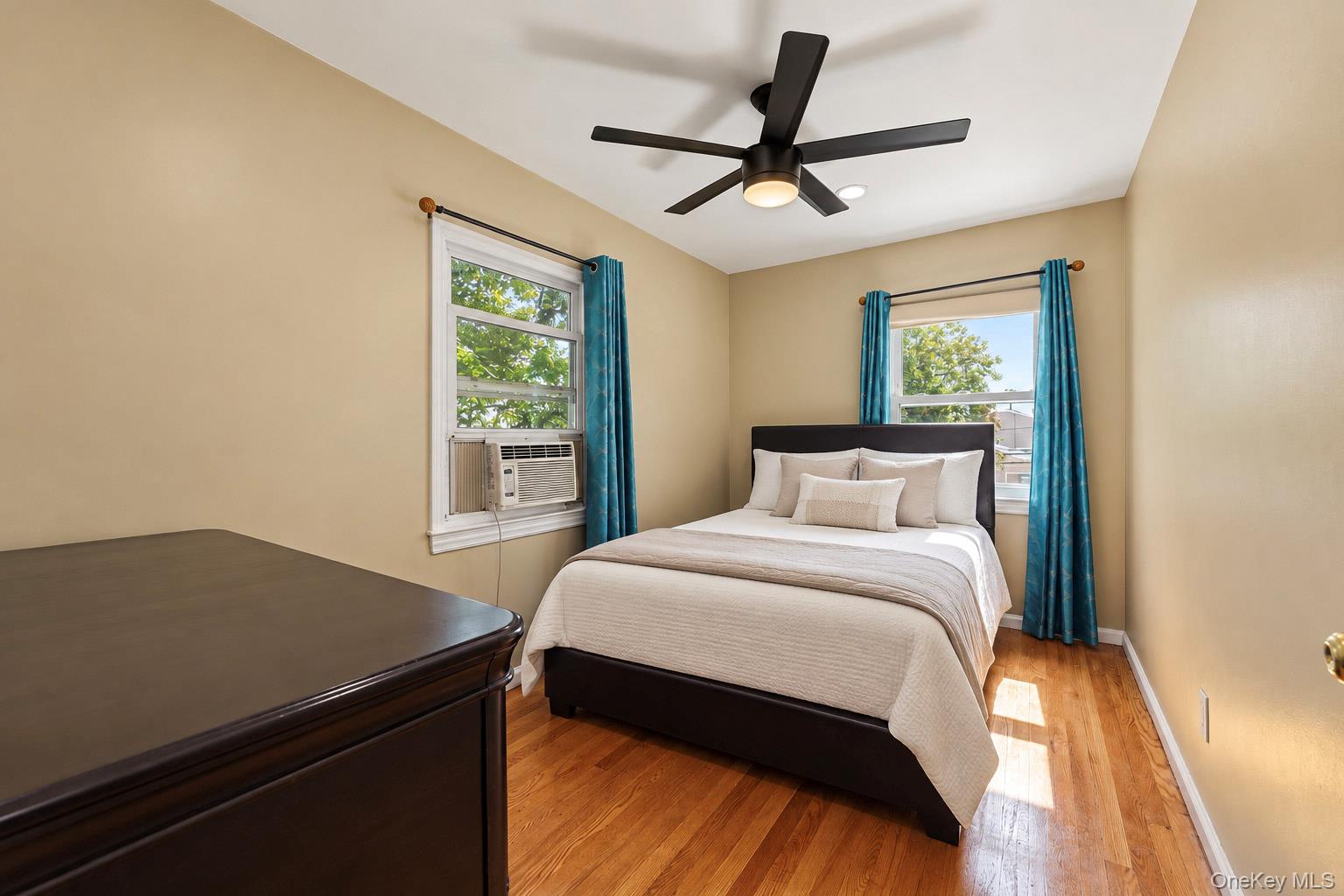 97 Page Avenue – For Sale photo 25