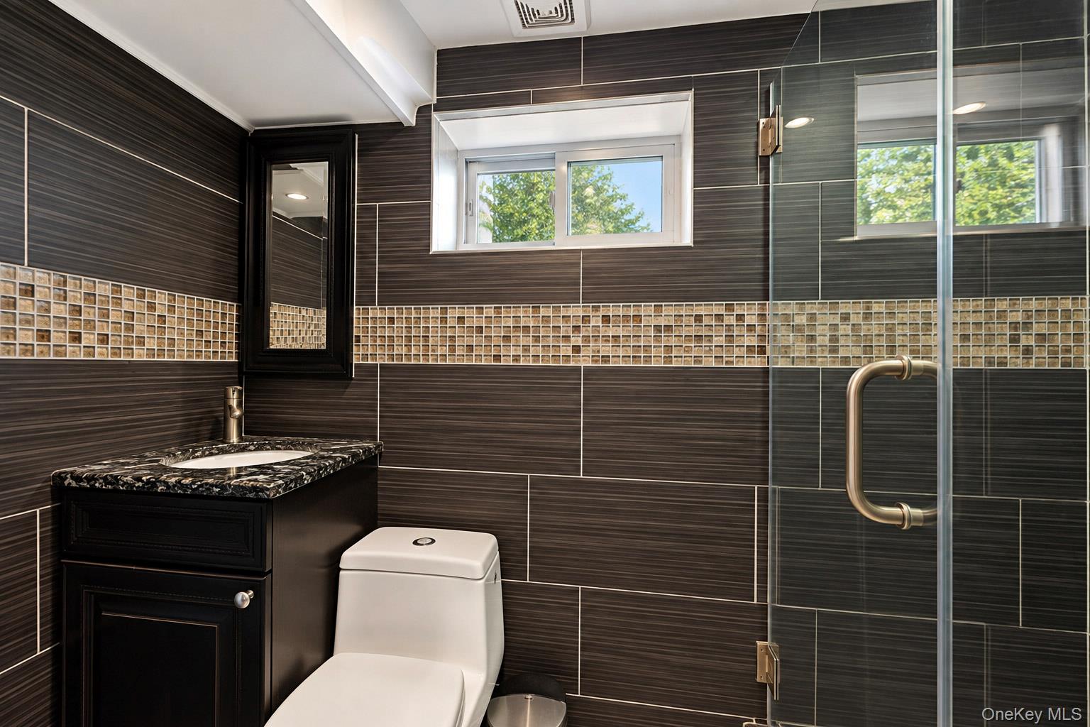 97 Page Avenue – For Sale photo 33