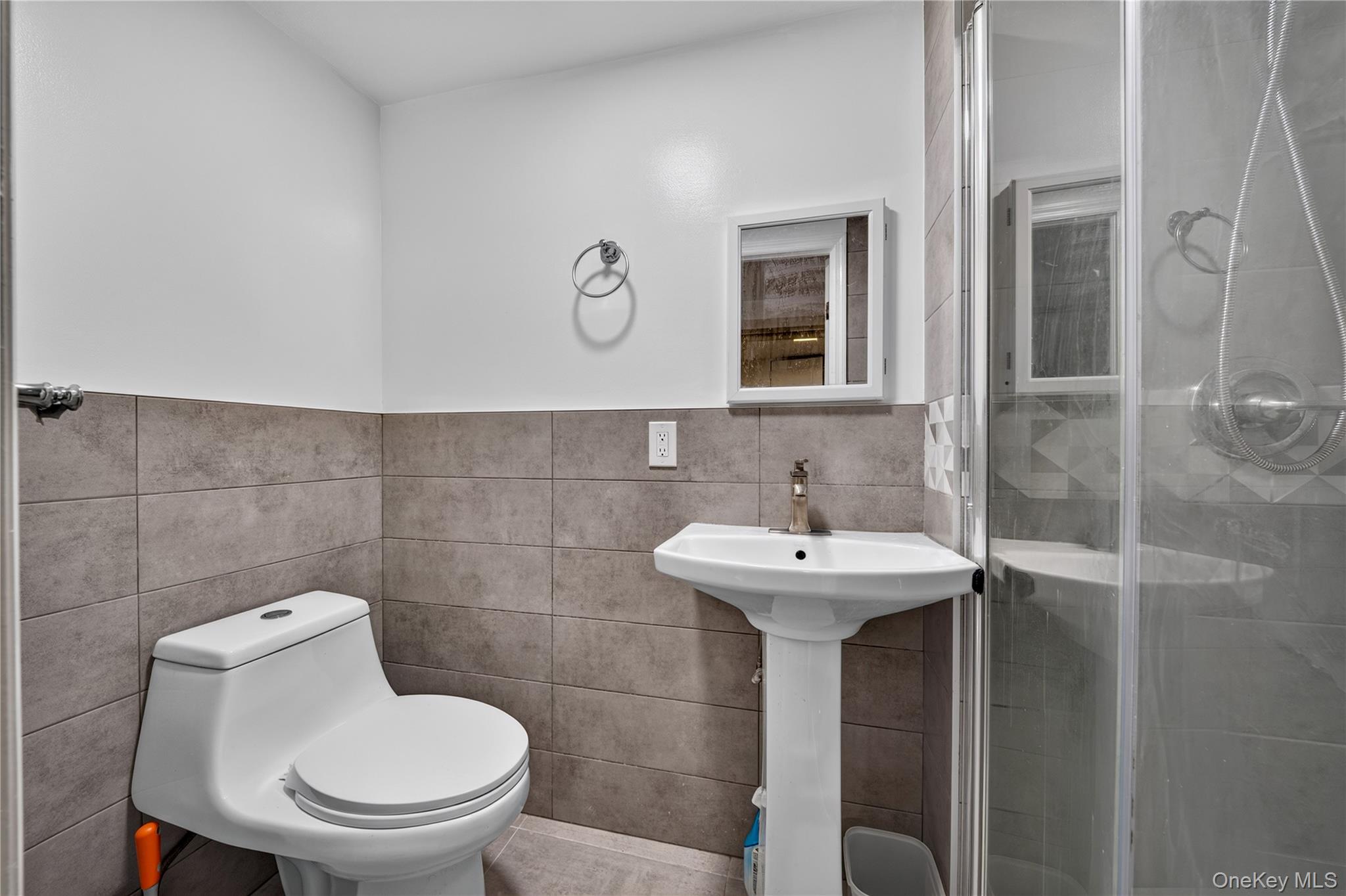 151-68 24 Avenue – For Sale photo 11