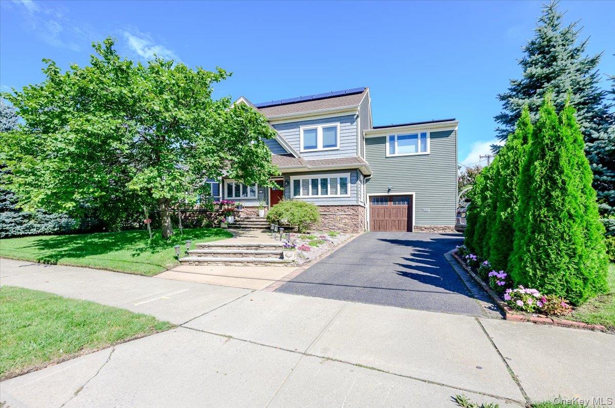132 Blackheath Road – For Sale