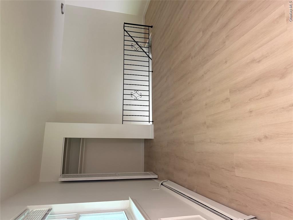 8 Colonial Drive, Unit 12