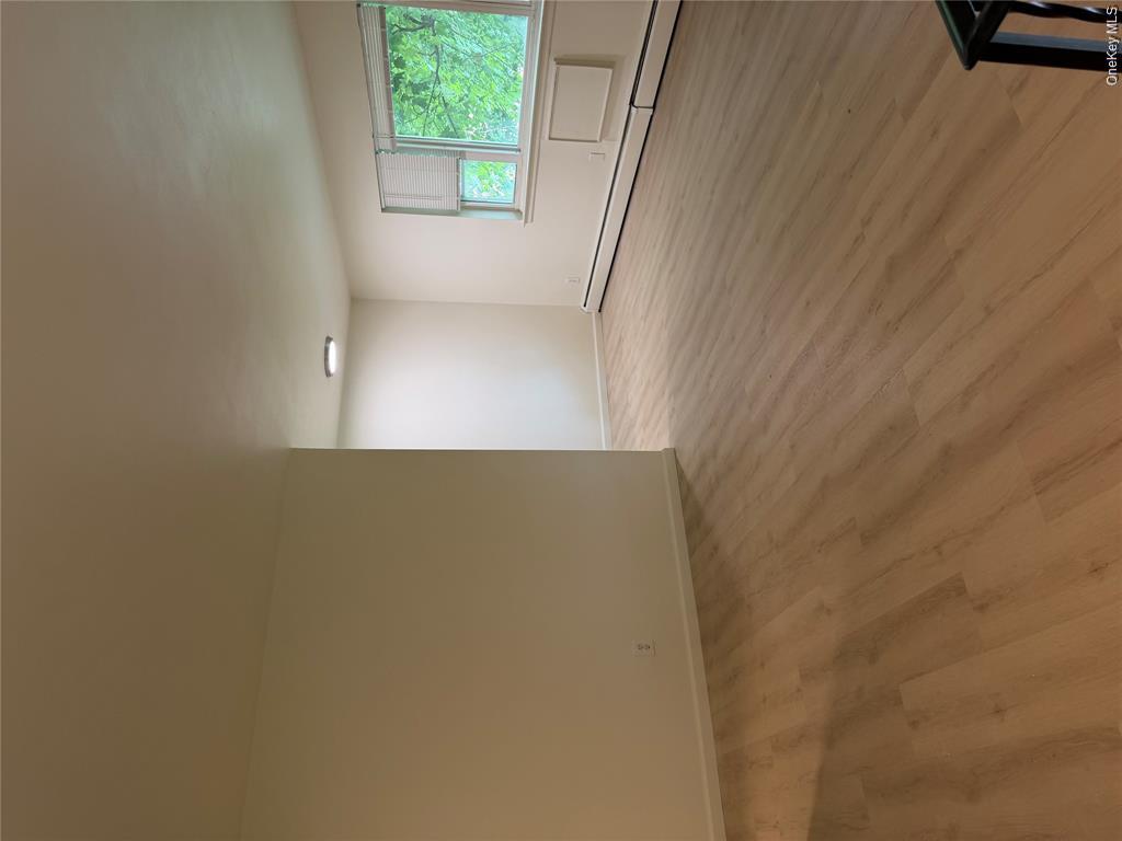 8 Colonial Drive, Unit 12 photo 3