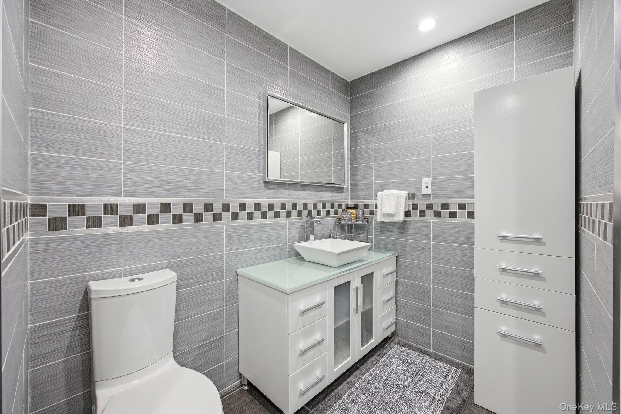 84-62 Austin Street St, Unit C3 photo 14