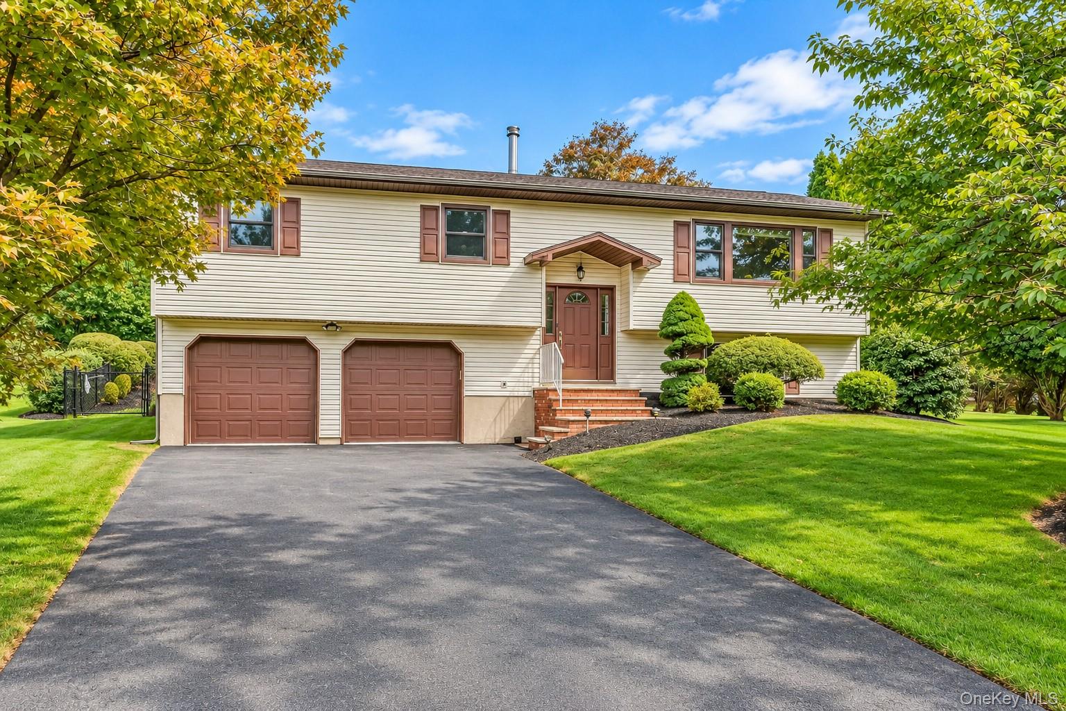4 Letts Circle – For Sale