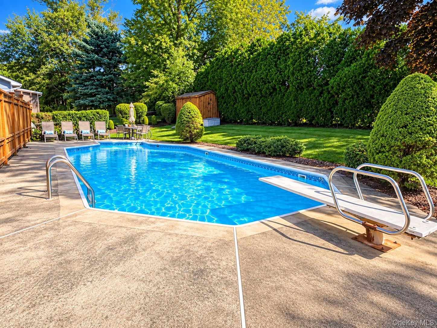 4 Letts Circle – For Sale photo 22