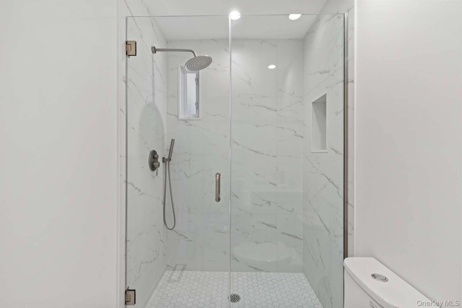 33 School Street – For Sale photo 17