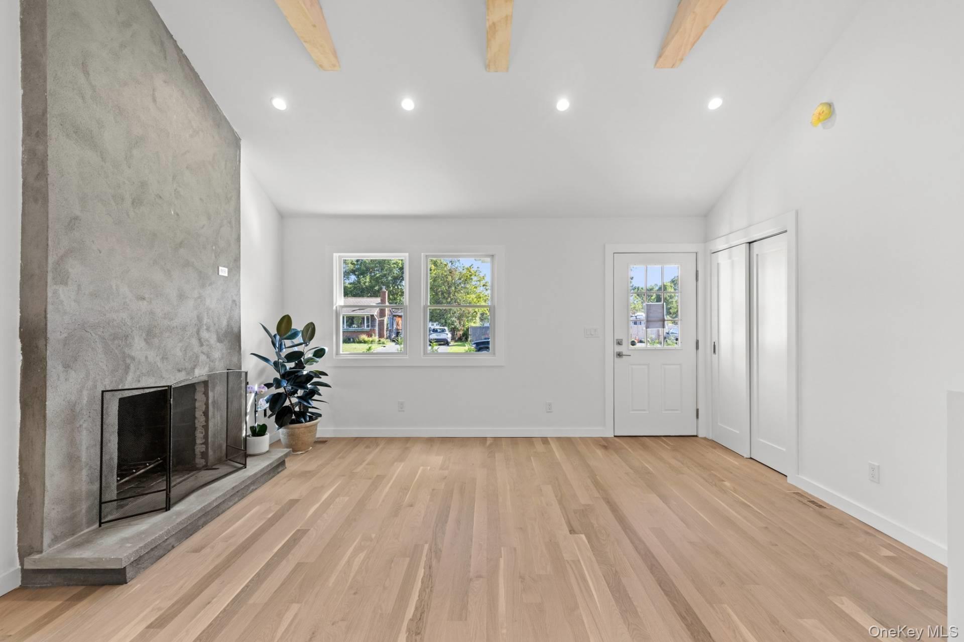 33 School Street – For Sale photo 6