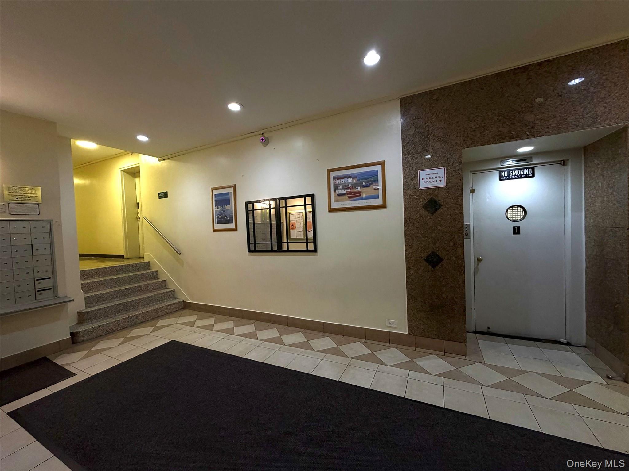 88-30 182nd Street, Unit 3G photo 2
