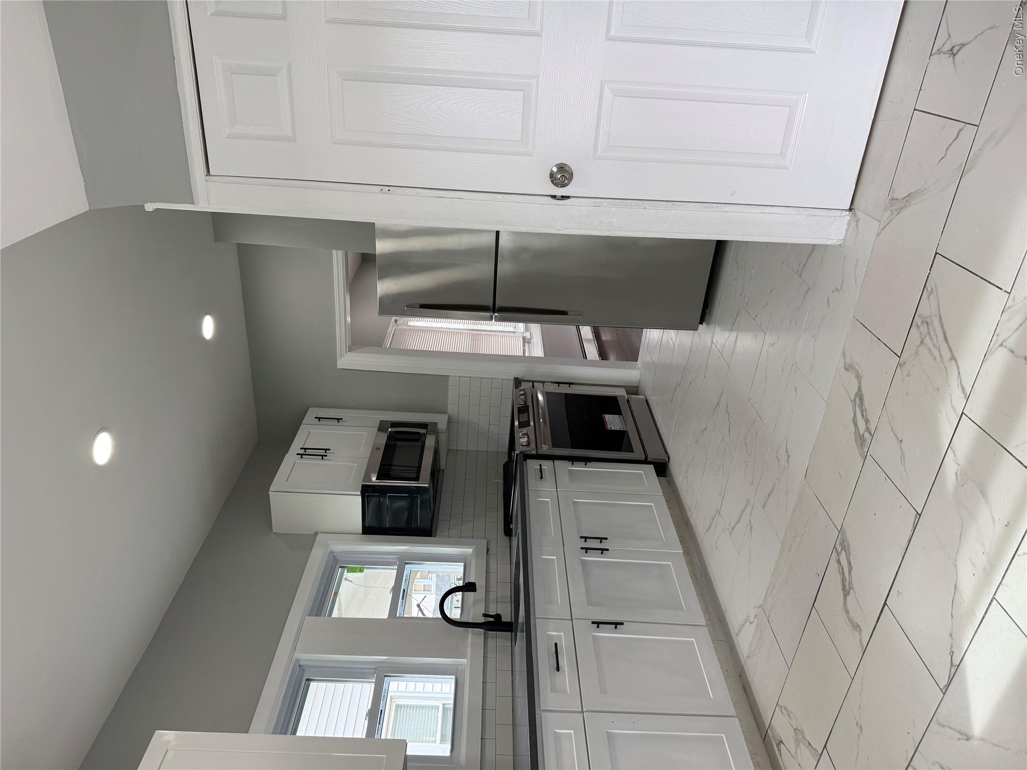 122 Dehnhoff Avenue – For Sale photo 9
