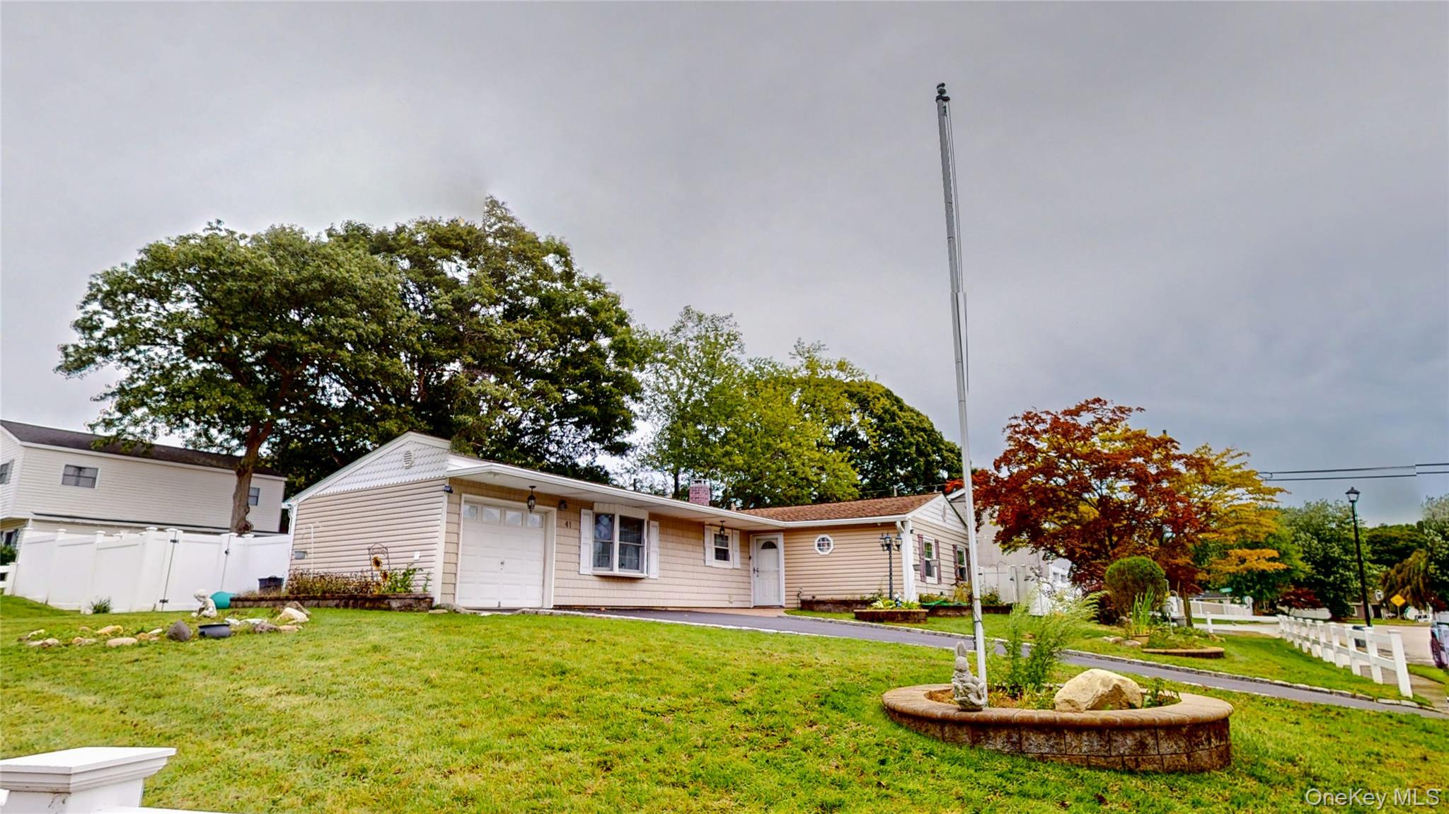 41 Campus Drive – For Sale photo 2