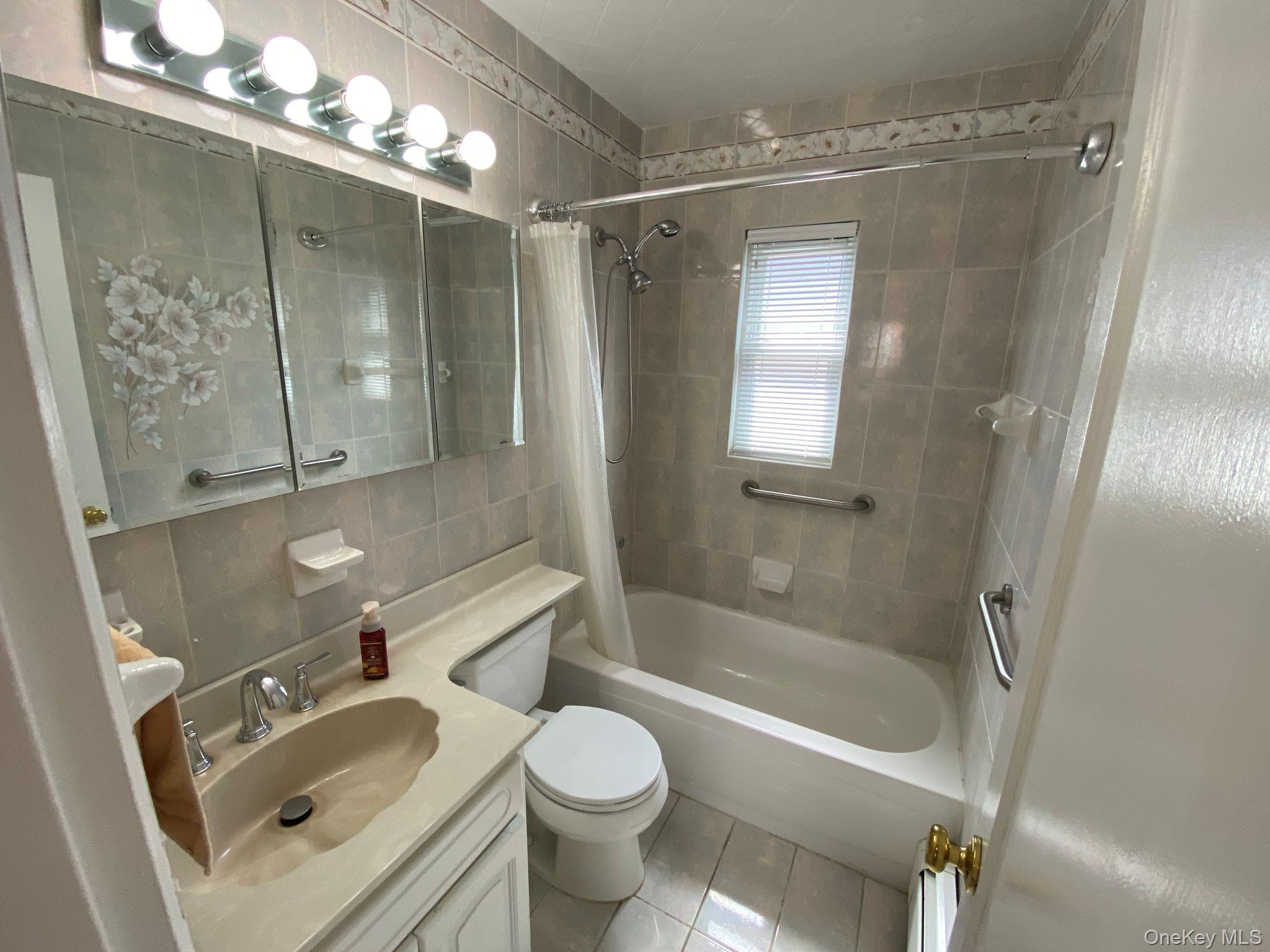 241 Whitehall Road S – For Sale photo 16