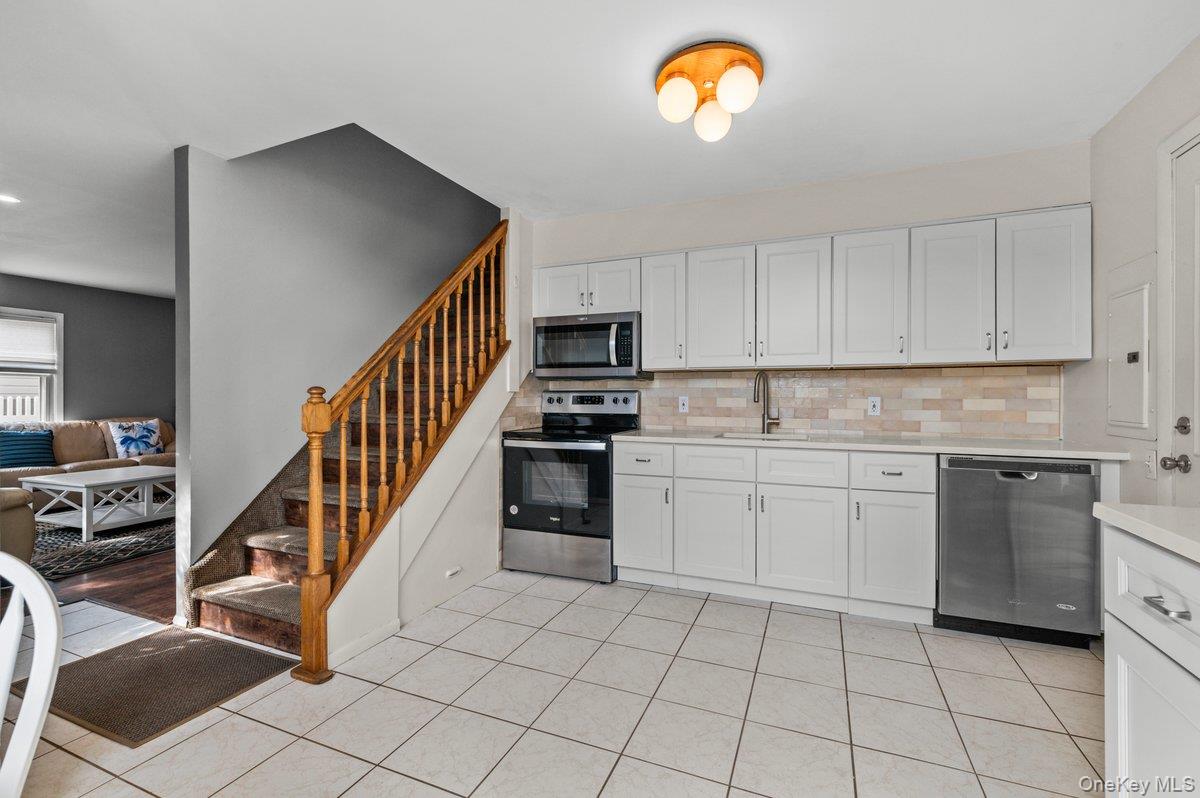 61 Hollyhock Road – For Sale photo 14