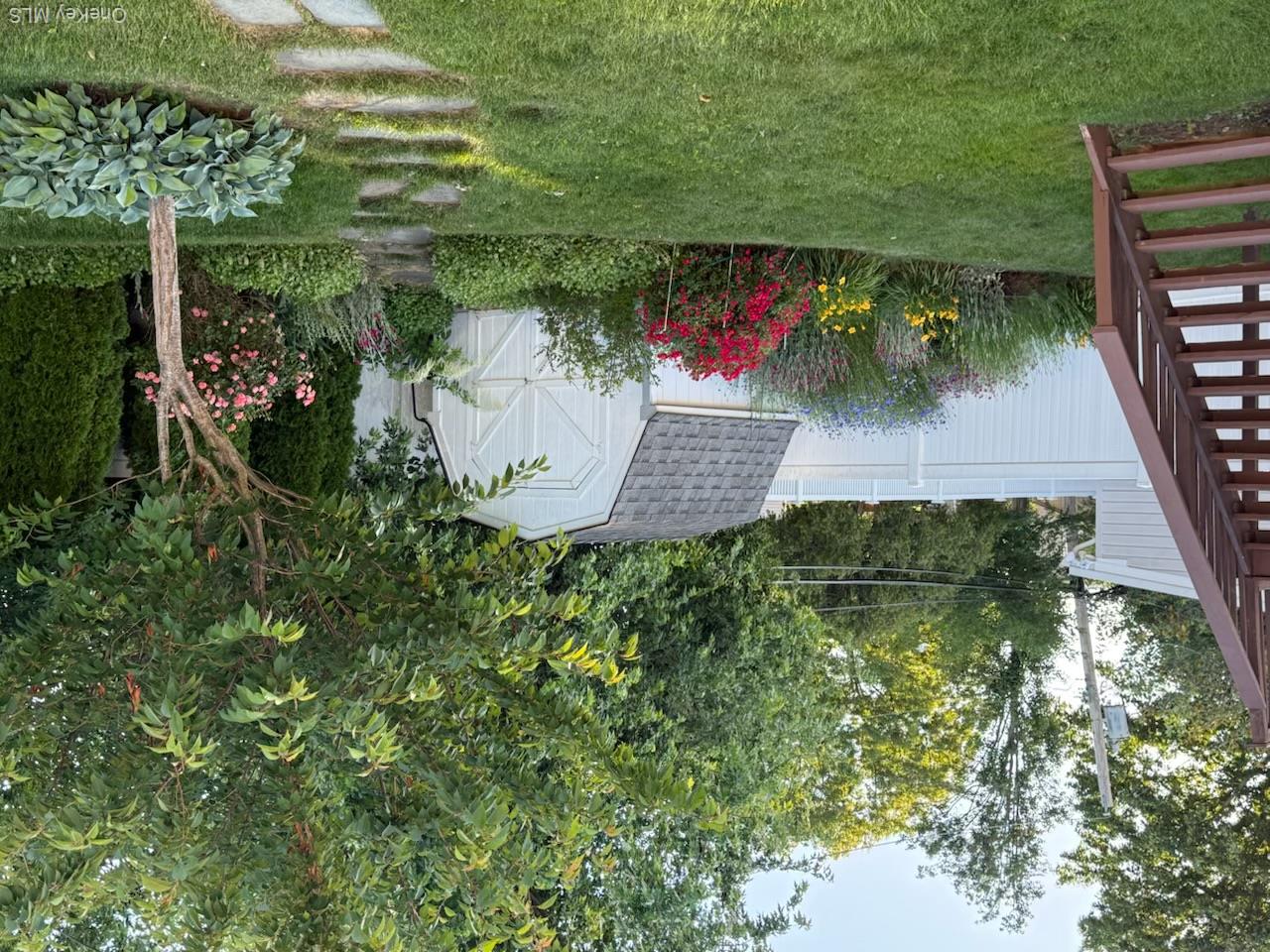 61 Hollyhock Road – For Sale photo 27