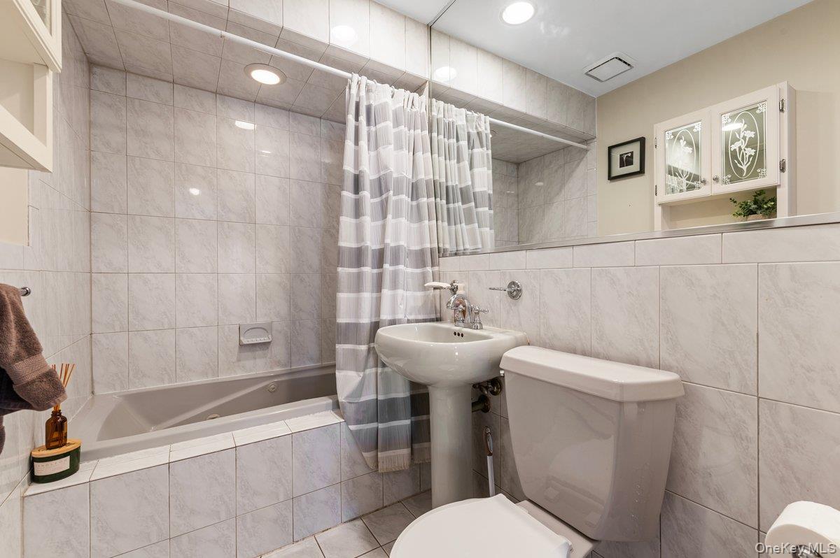 61 Hollyhock Road – For Sale photo 17