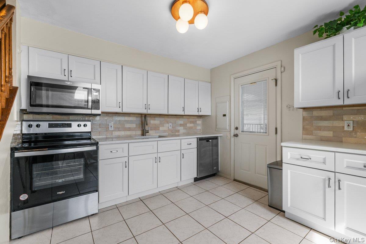 61 Hollyhock Road – For Sale photo 15