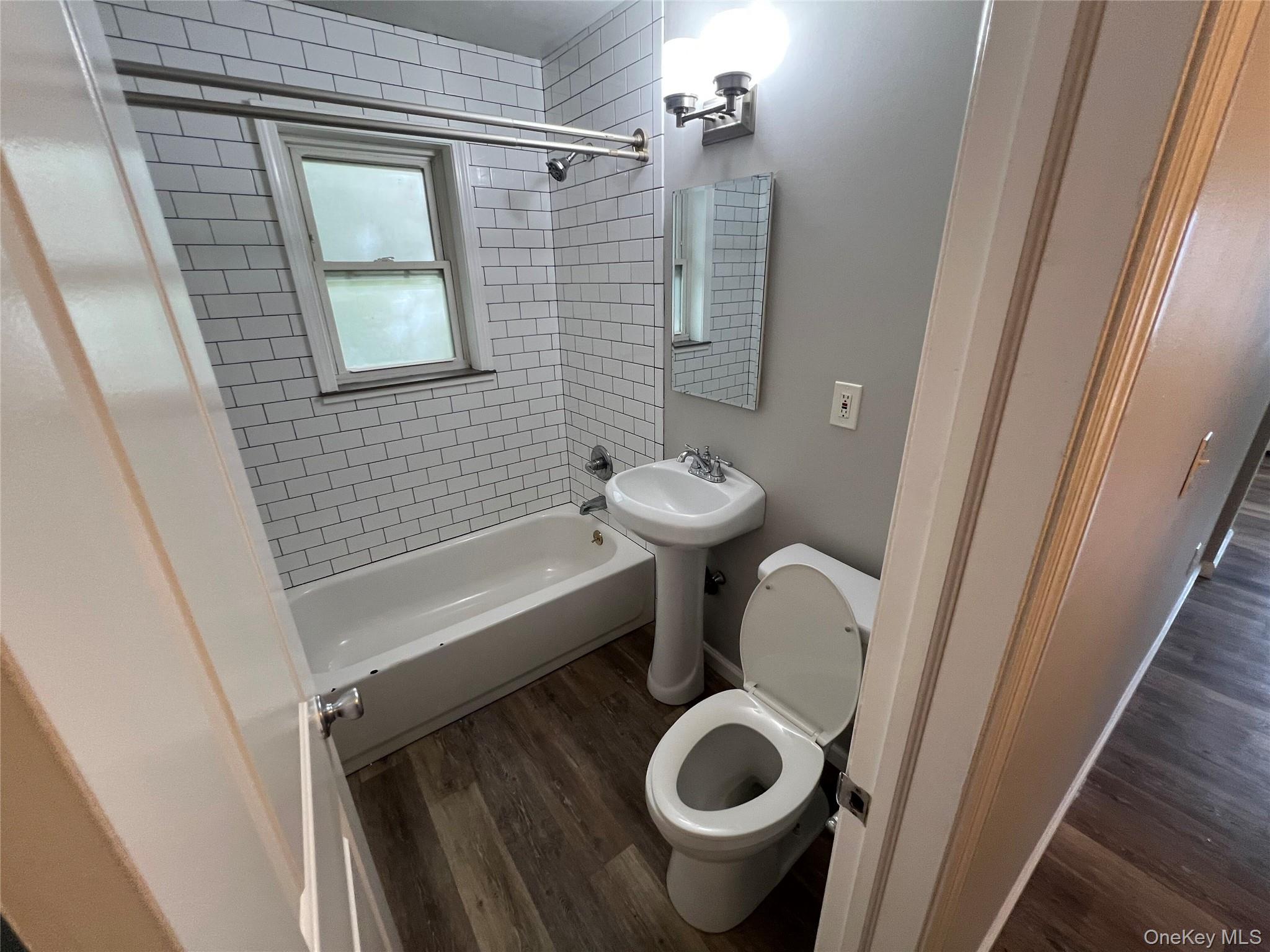 55 Carroll Street, Unit 104 photo 7
