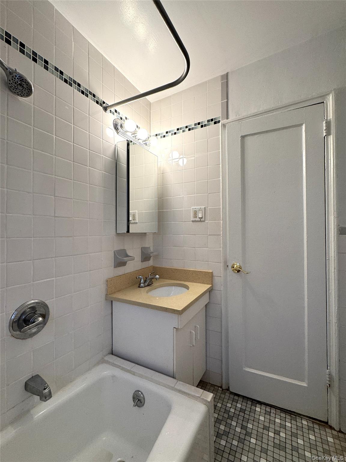 141-35 79th Avenue, Unit 2M photo 5