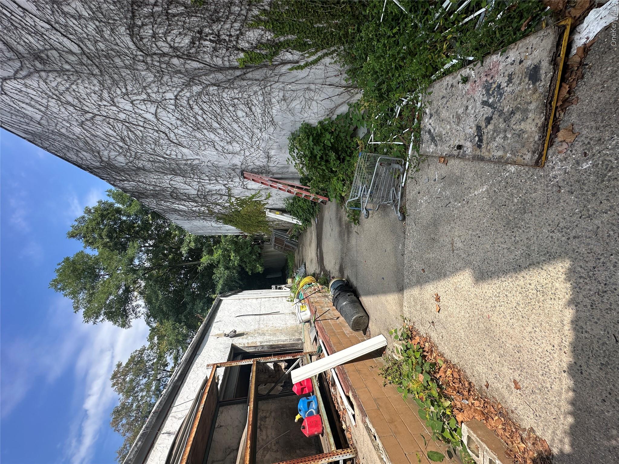 725 Brooklyn Avenue – For Rent photo 11