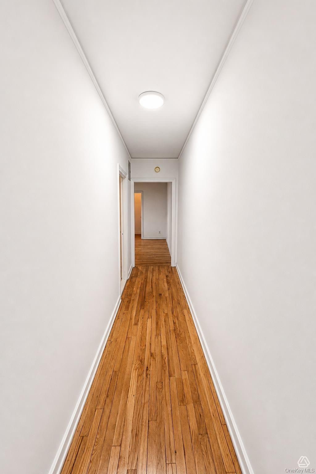 30-15 Hobart Street, Unit 4H photo 4
