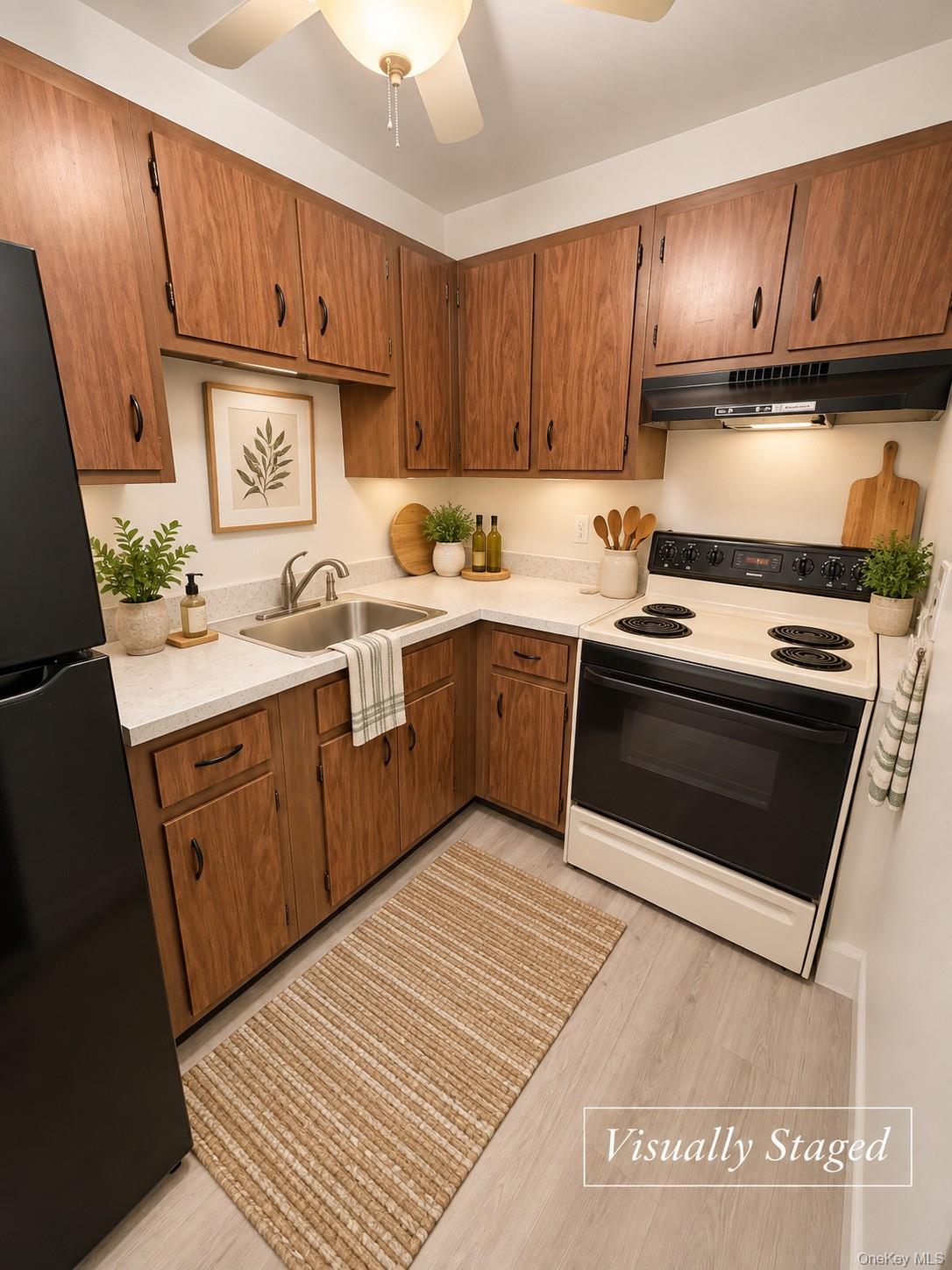 274 Hooker Avenue, Unit M2 photo 5