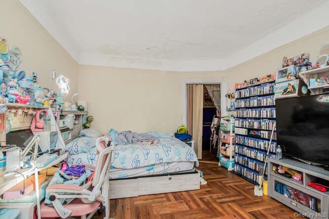 3230 Cruger Avenue, Unit 4E photo 9