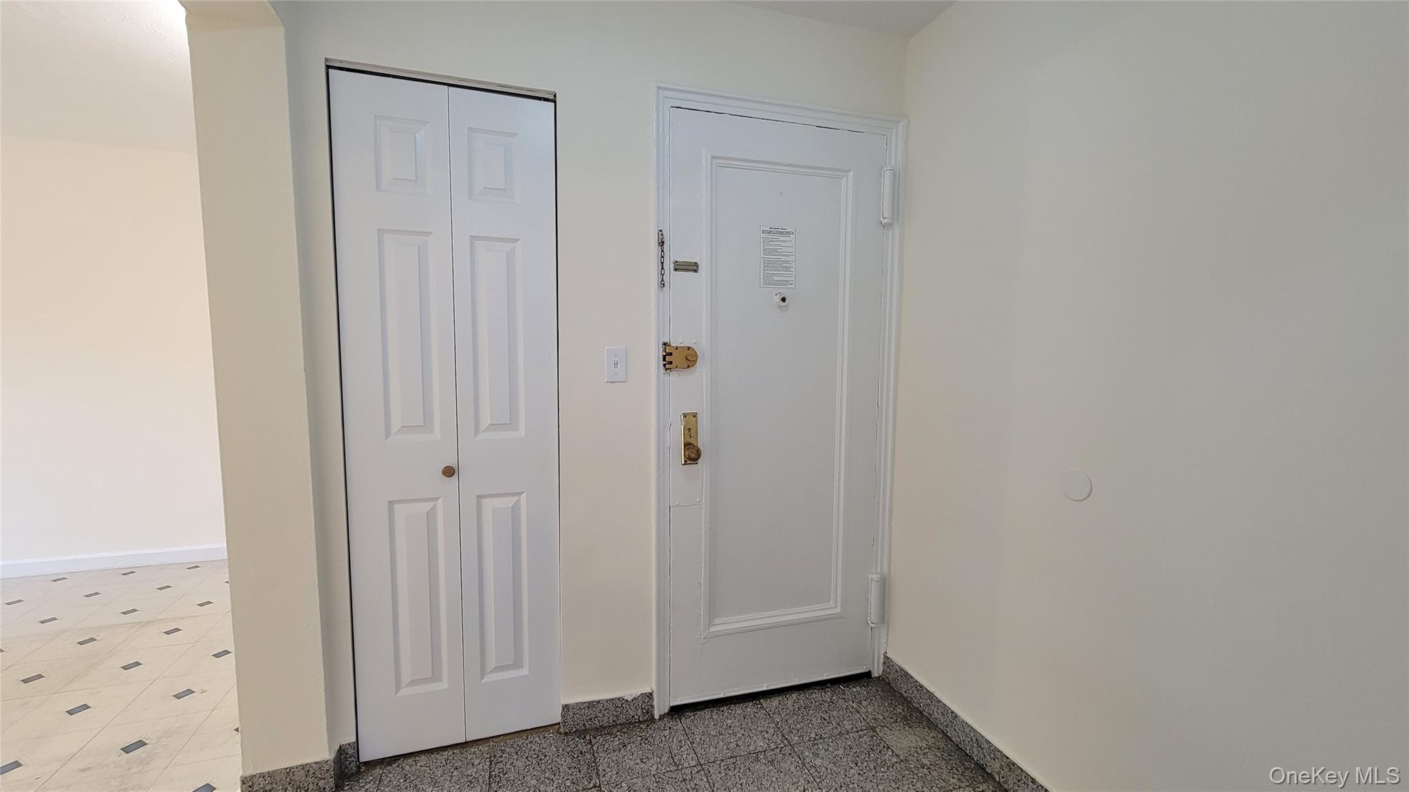 111-05 66 Avenue, Unit 1B photo 7