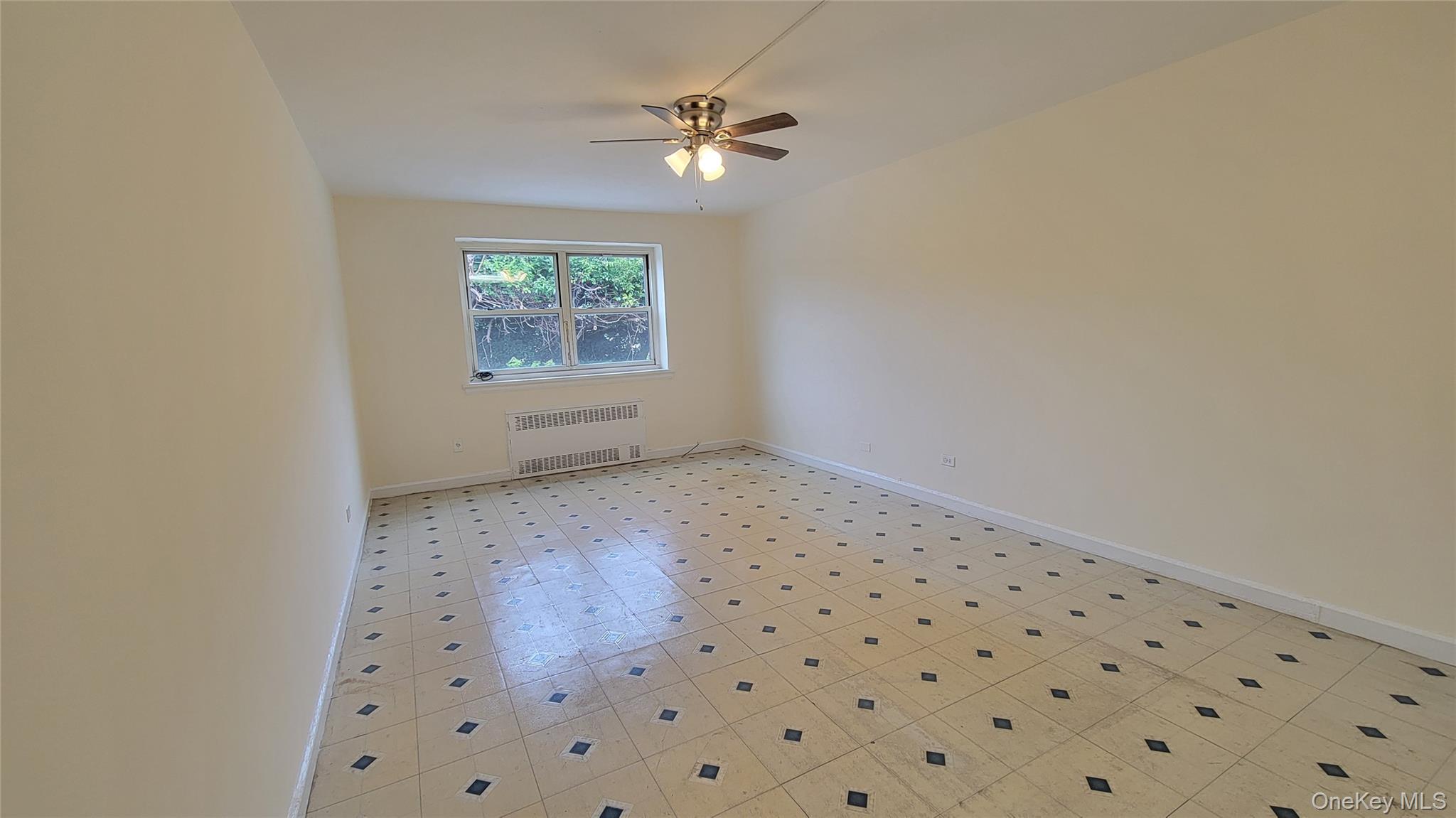 111-05 66 Avenue, Unit 1B photo 5