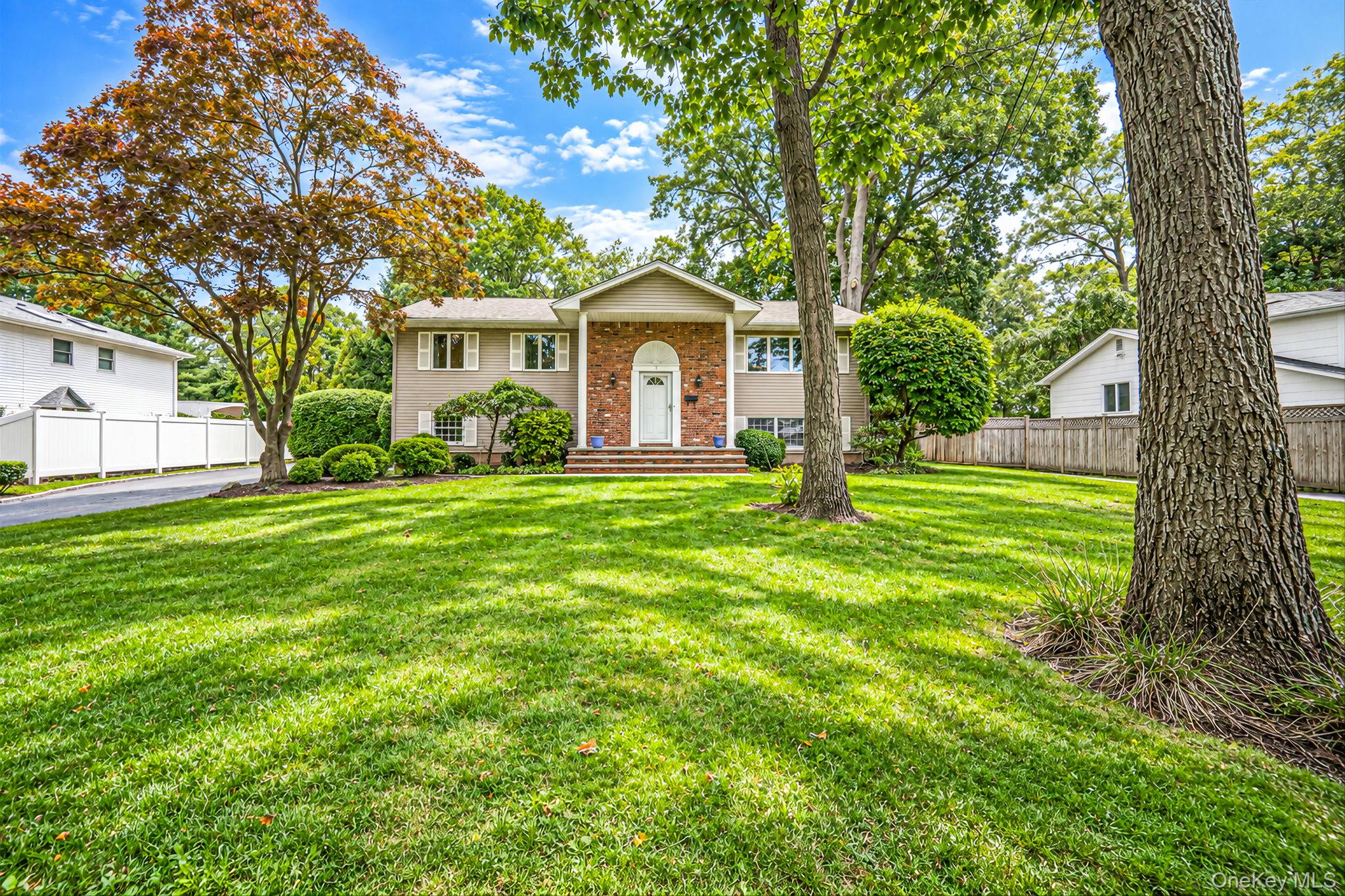 3 Oasis Place – For Sale photo 2