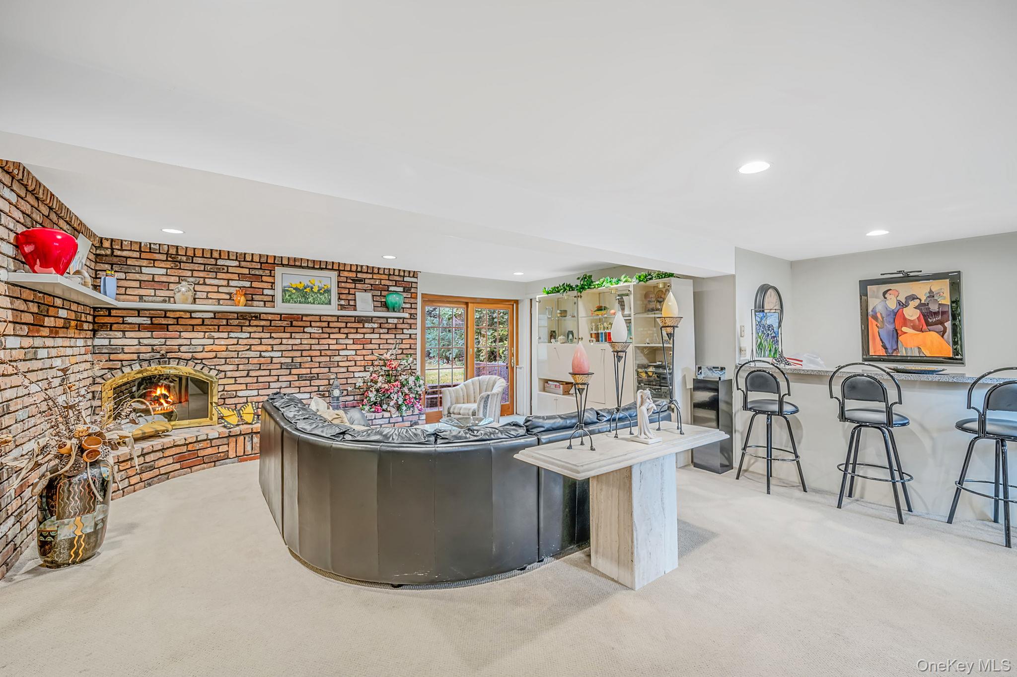 3 Oasis Place – For Sale photo 11