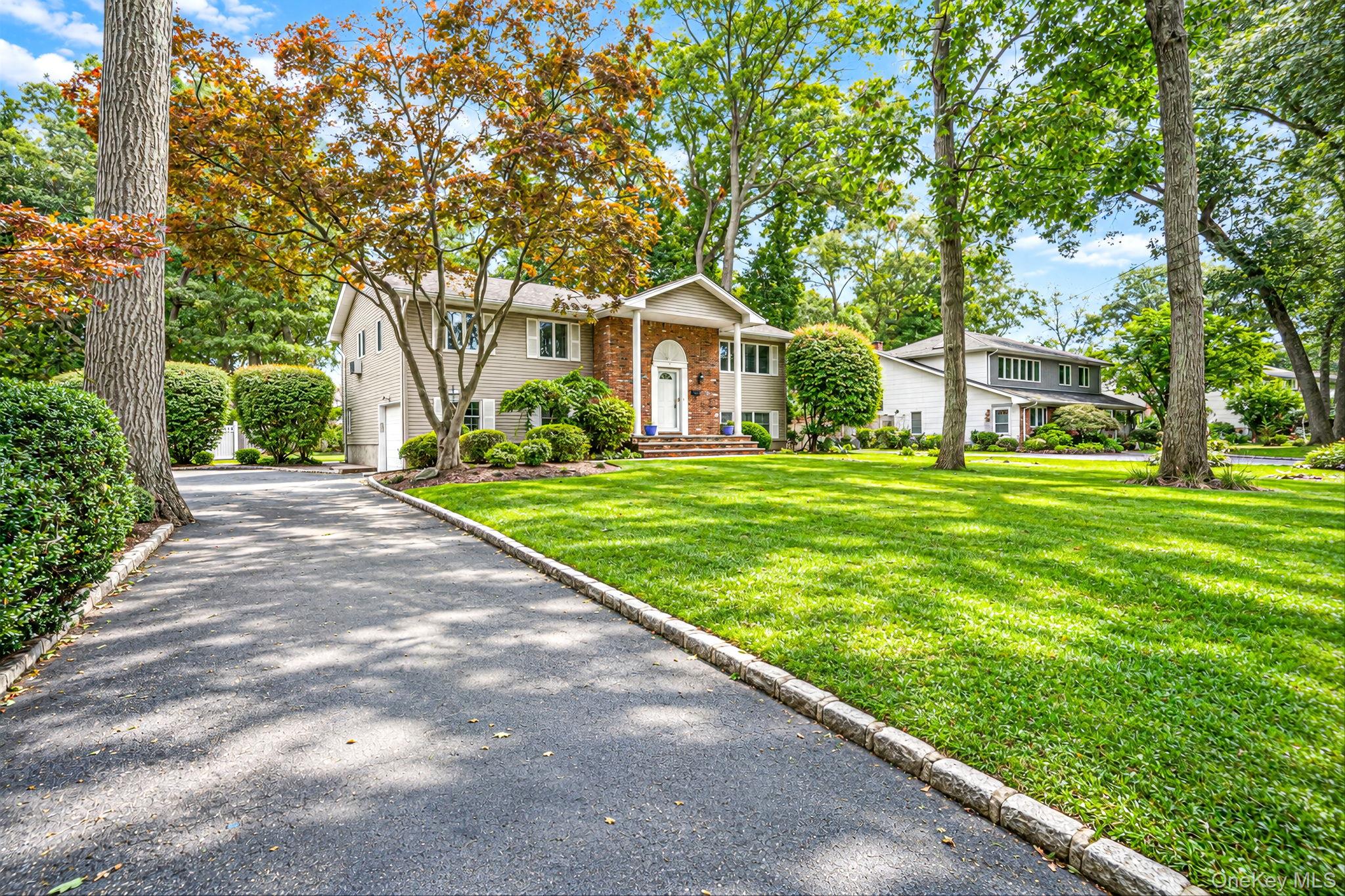 3 Oasis Place – For Sale