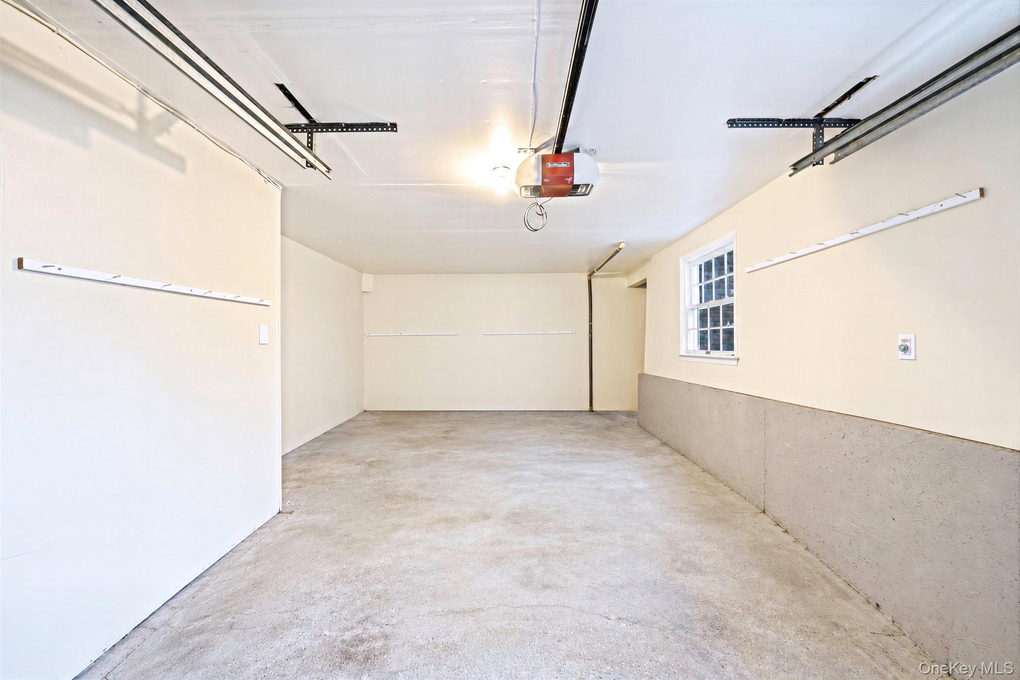 3 Oasis Place – For Sale photo 28