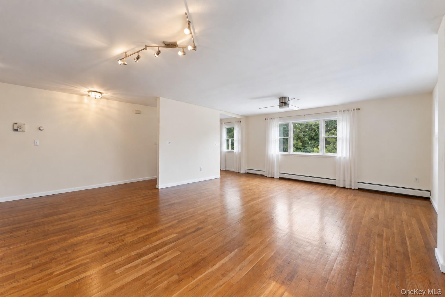 235 Bronx River Road, Unit 2 photo 4