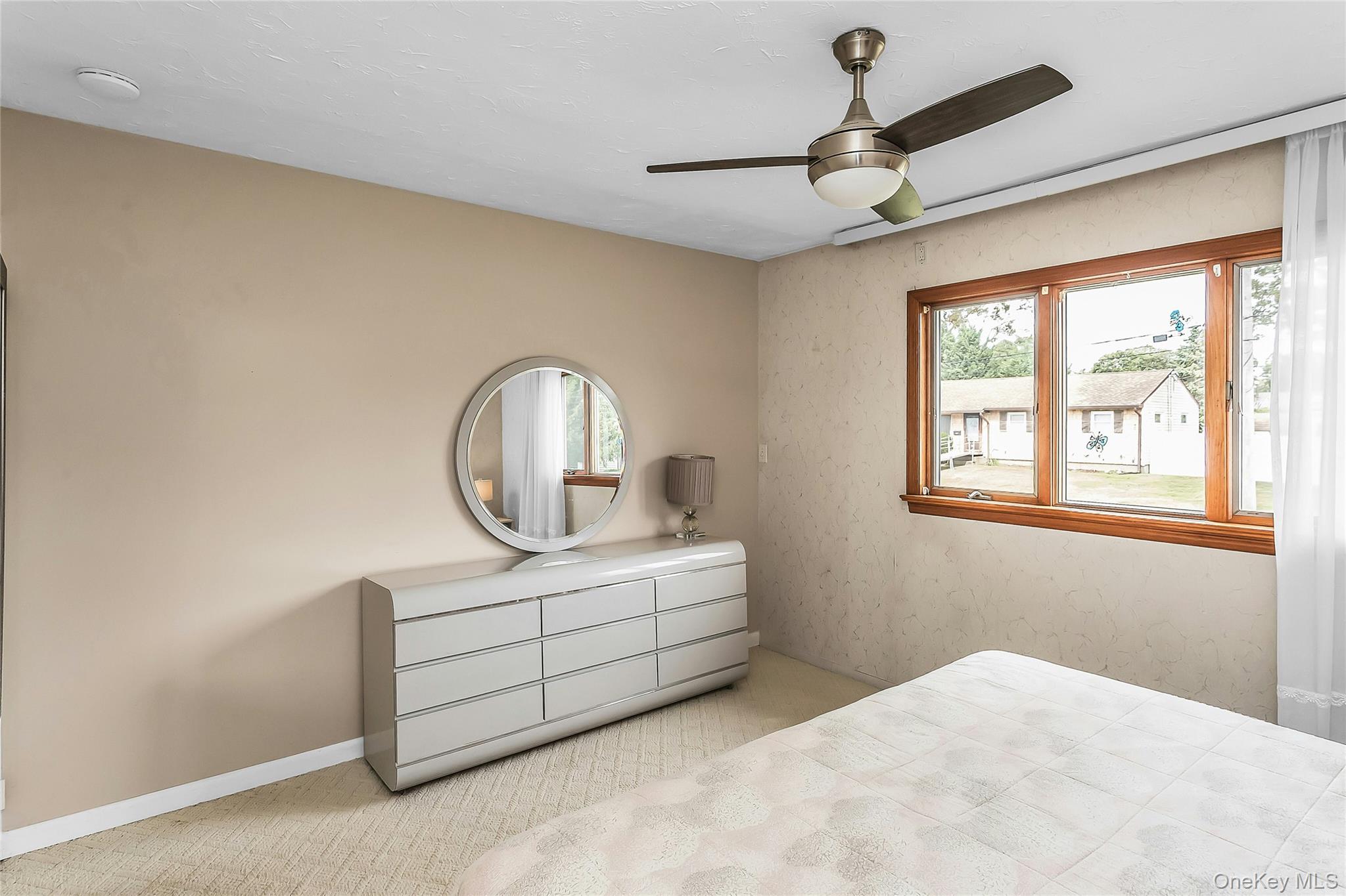 472 Chelsea Avenue – For Sale photo 14